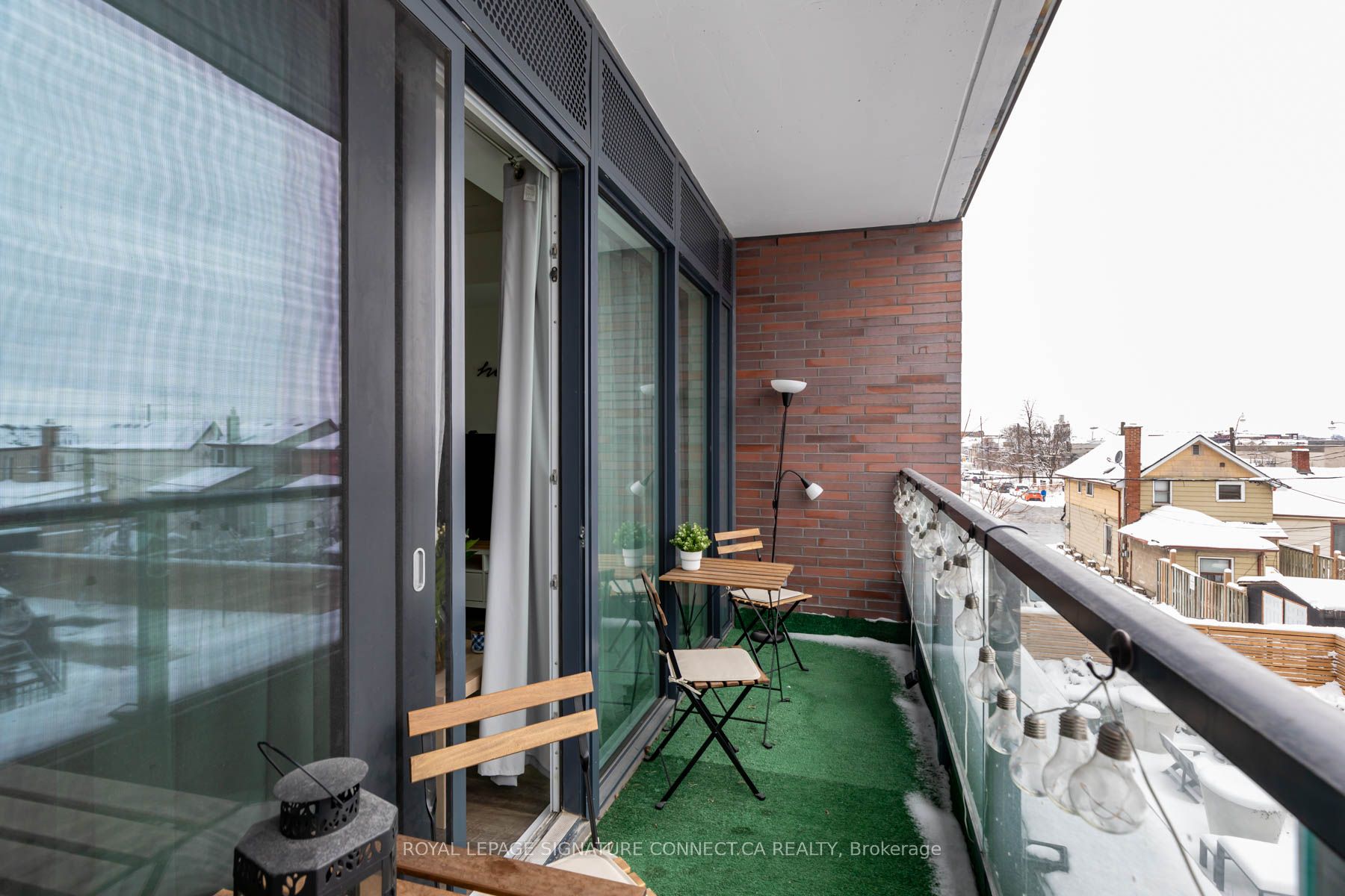 1808 St Clair Avenue W 219 Property Photo 14