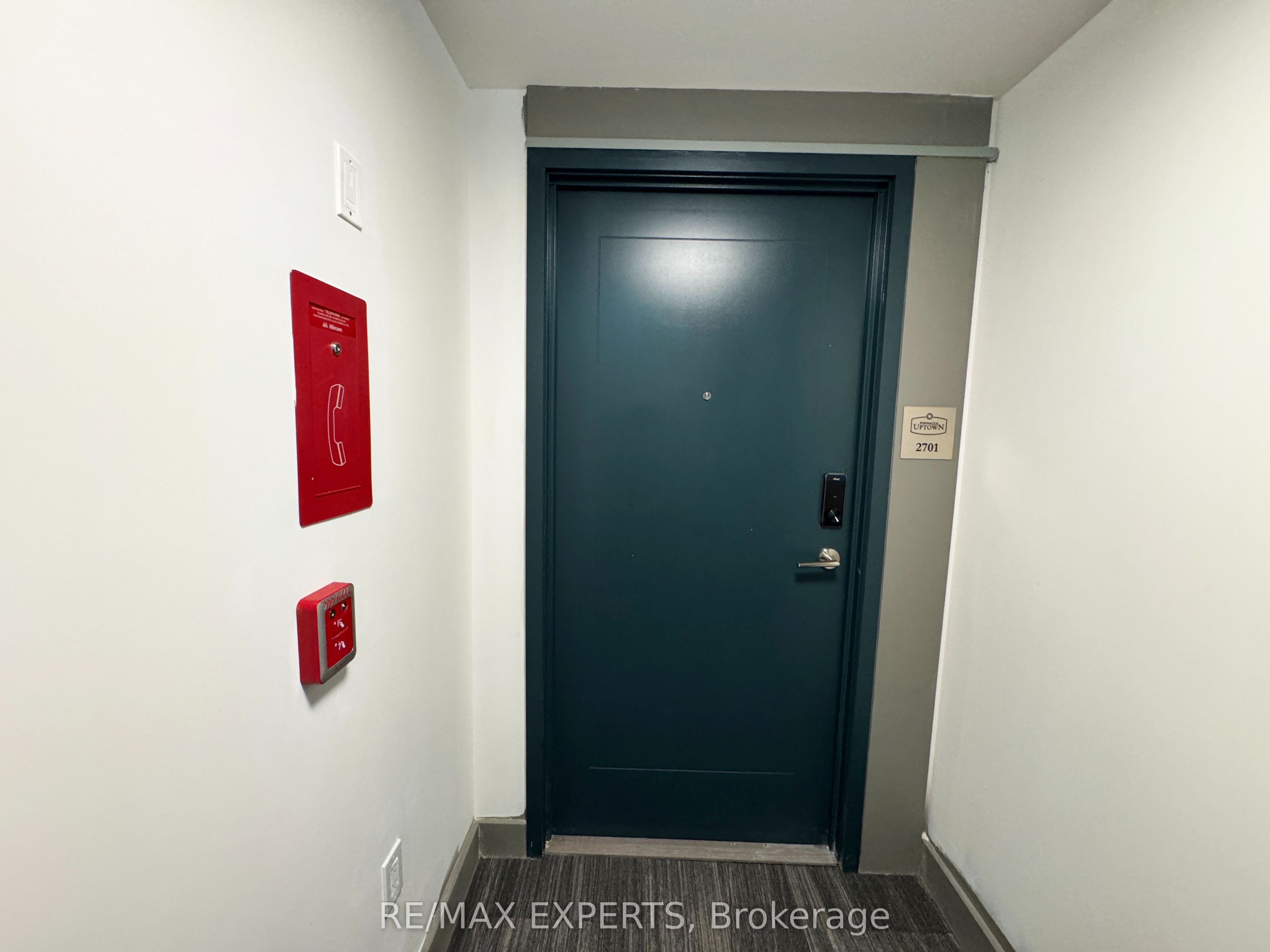 15 Watergarden Drive 2701 Property Photo 2