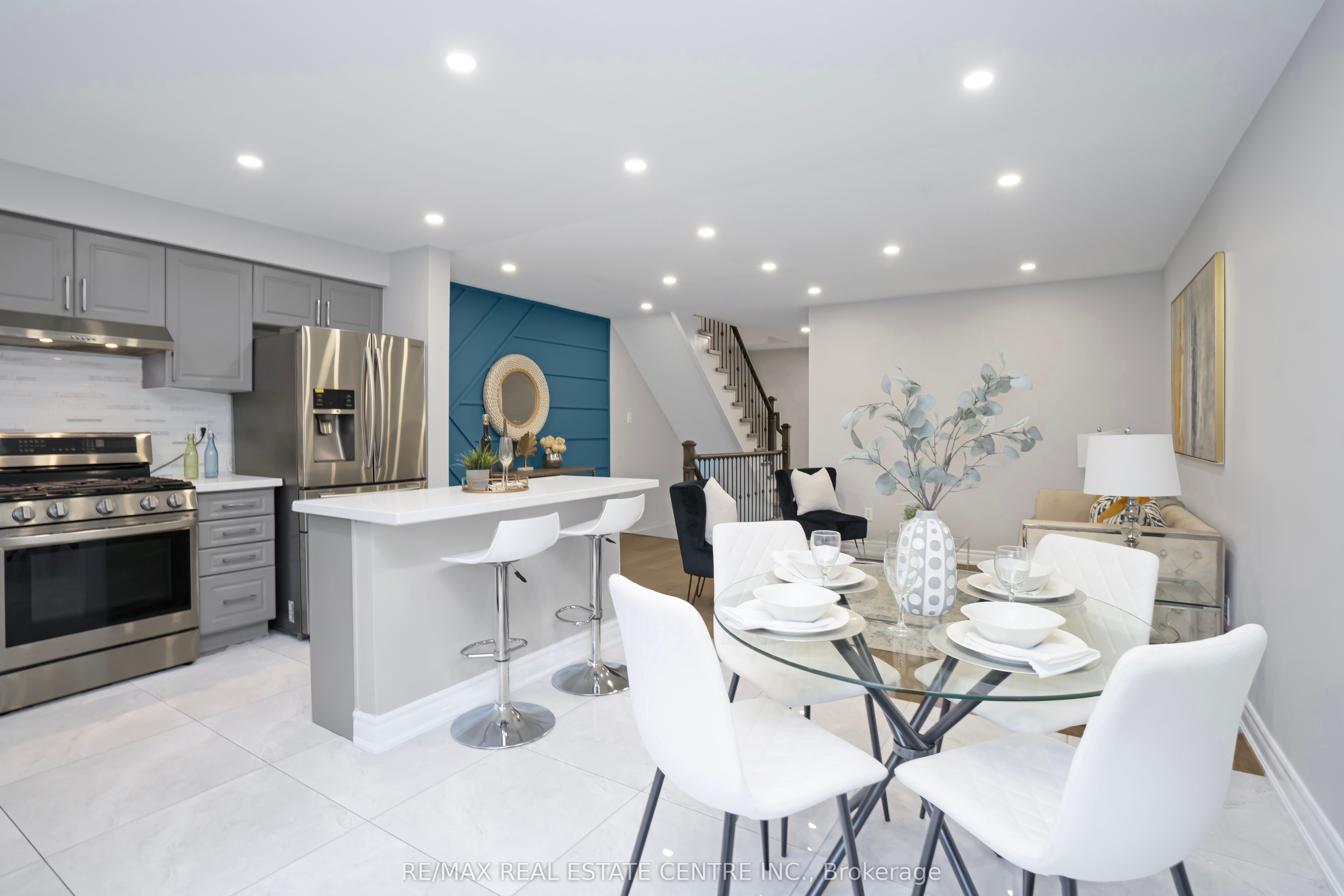 5255 Palmetto Place 165 Property Photo 18