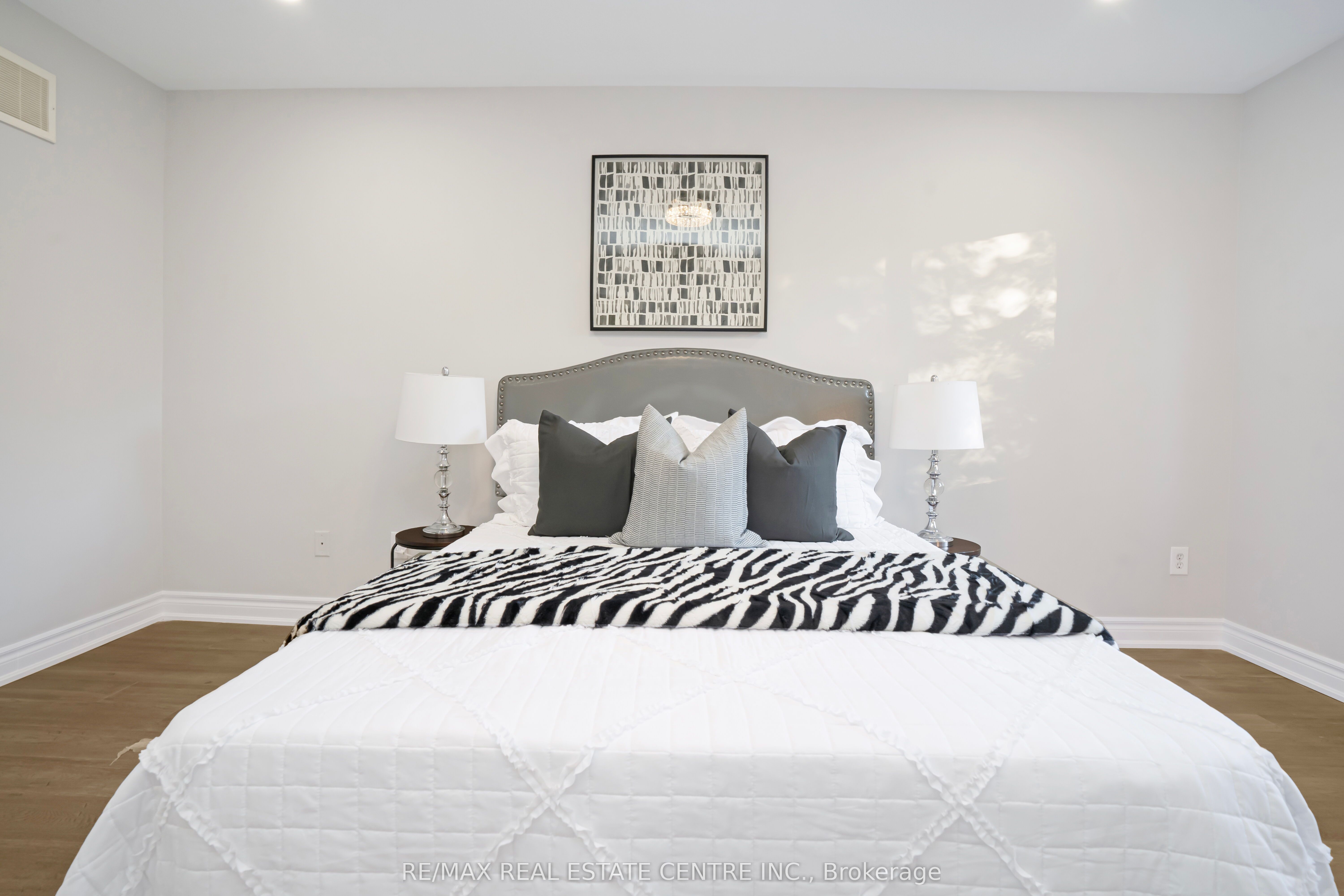 5255 Palmetto Place 165 Property Photo 22