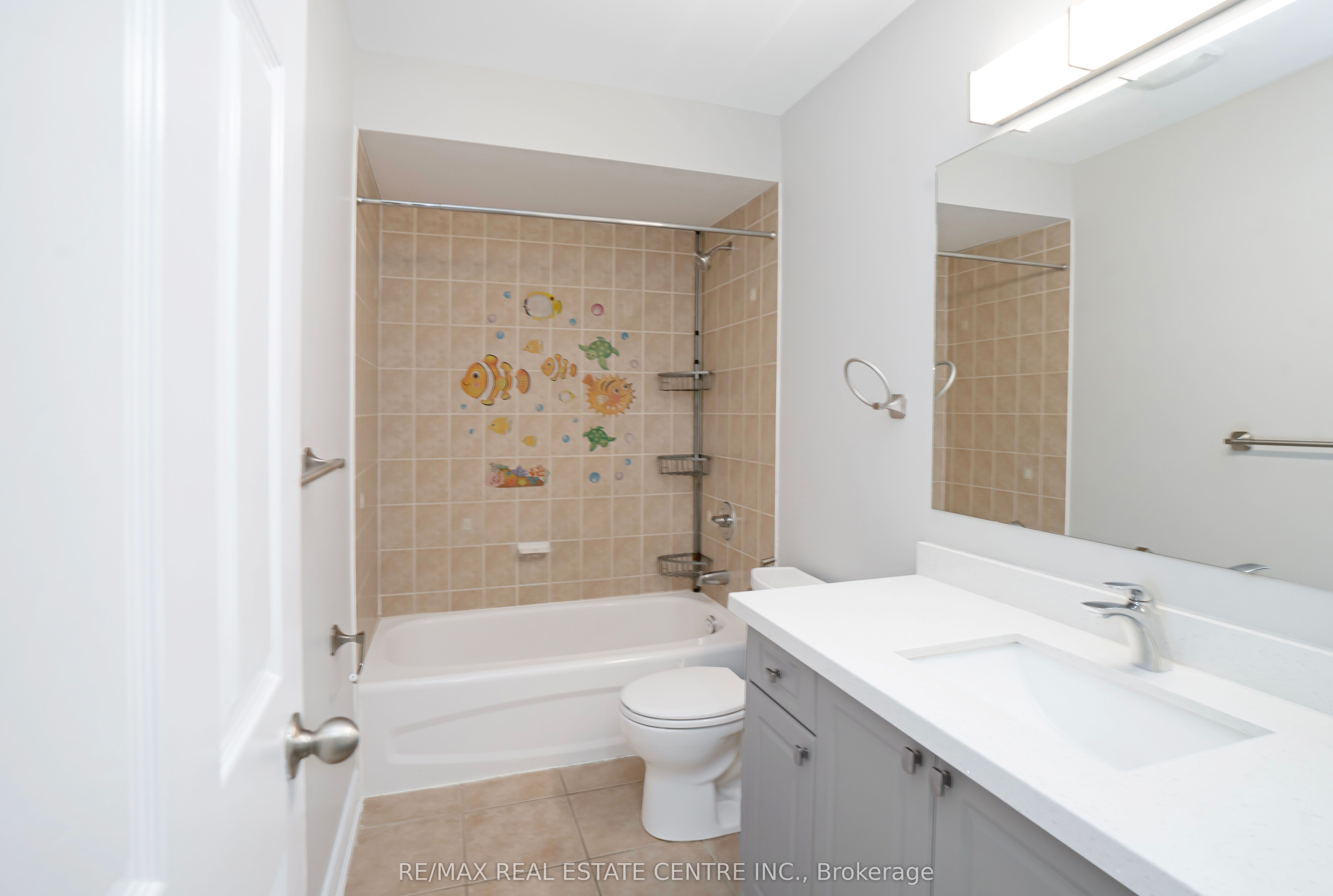 5255 Palmetto Place 165 Property Photo 24