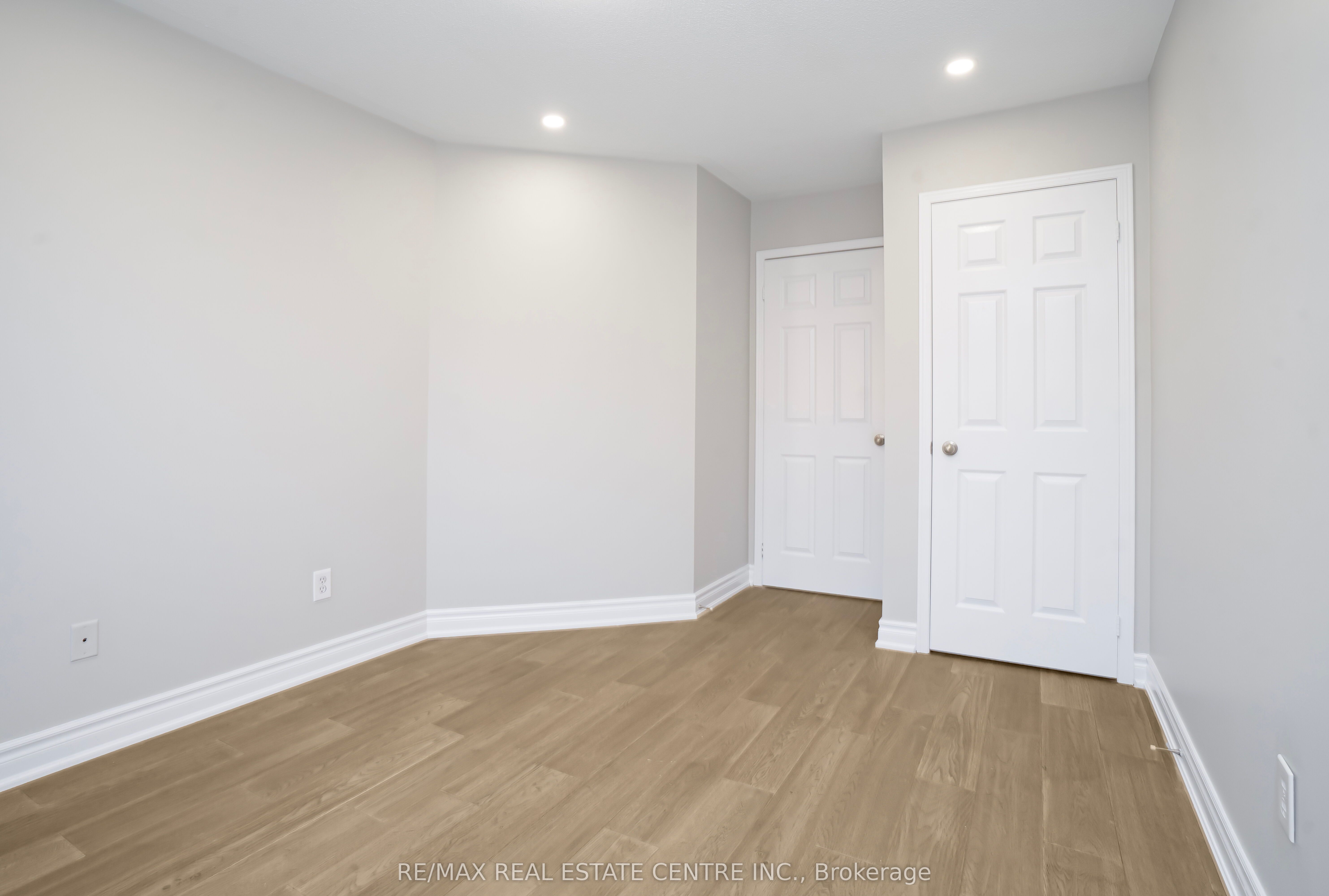 5255 Palmetto Place 165 Property Photo 25