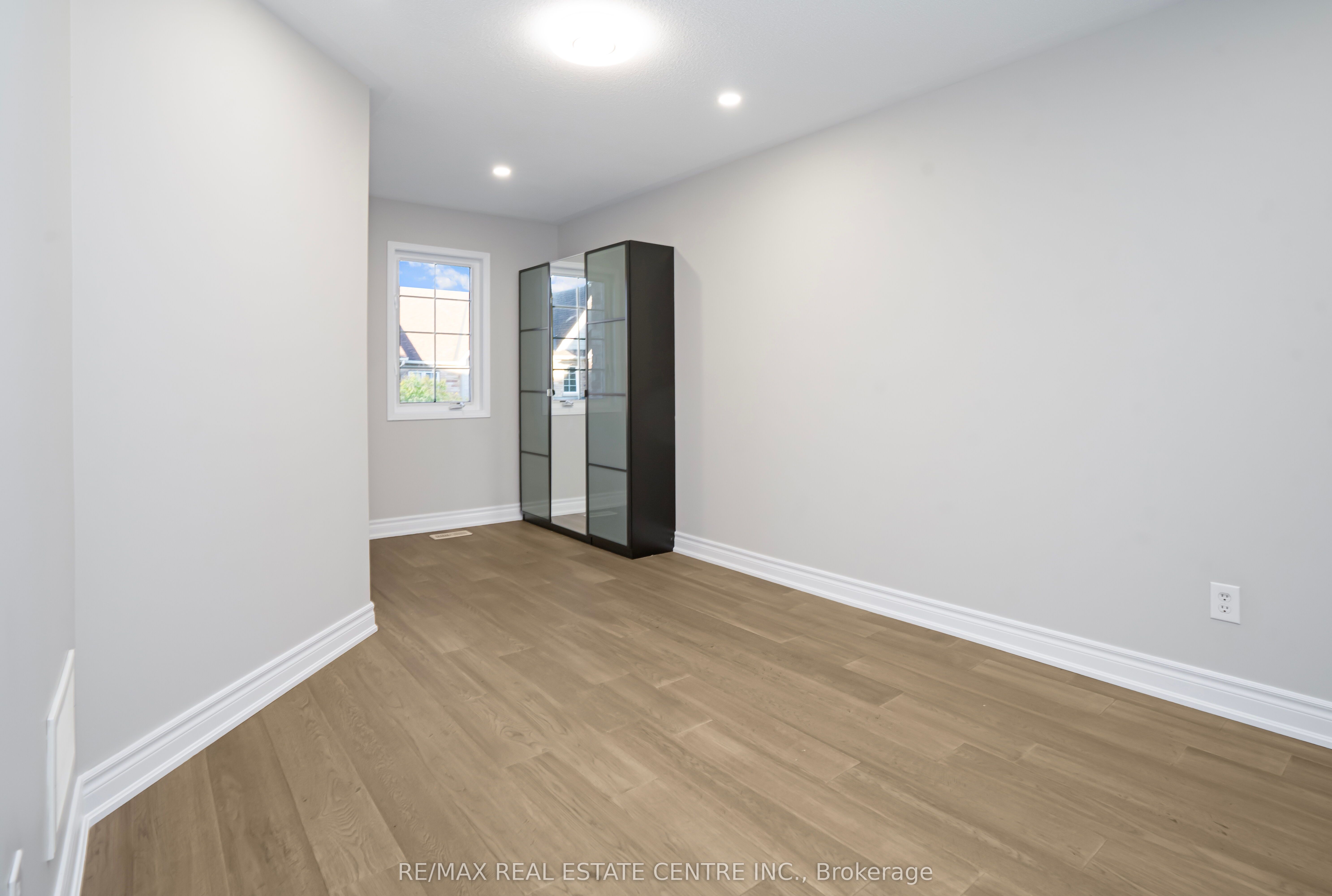 5255 Palmetto Place 165 Property Photo 27