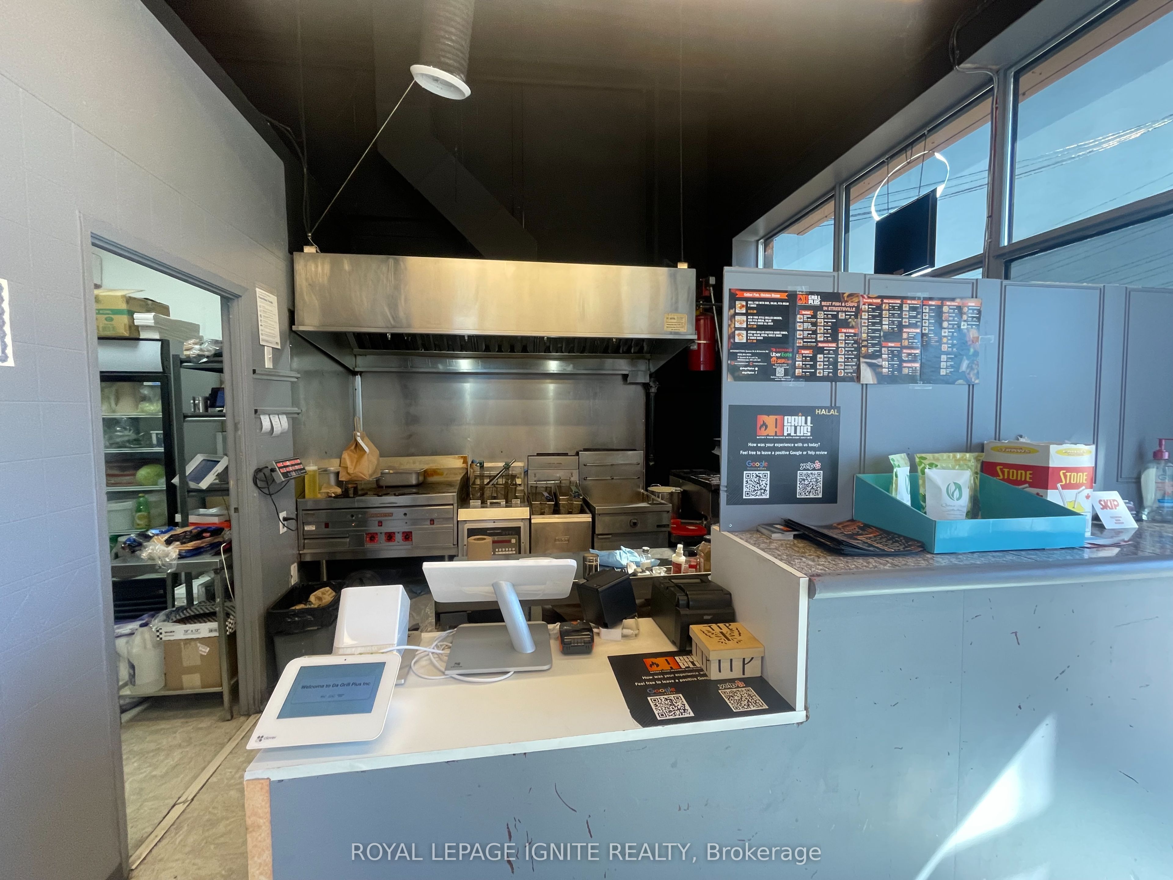 17 Queen Street 3 Property Photo 3