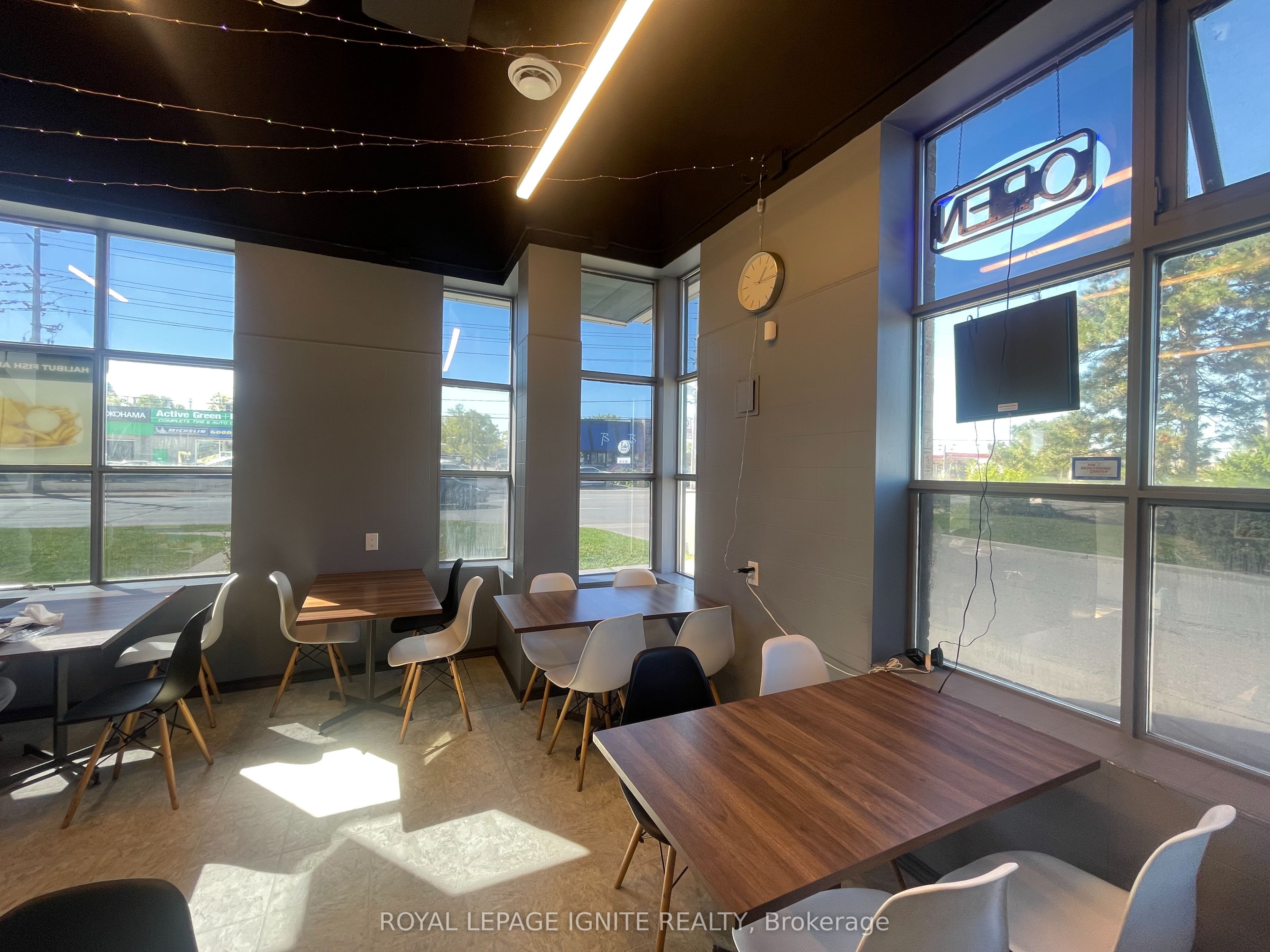 17 Queen Street 3 Property Photo 5