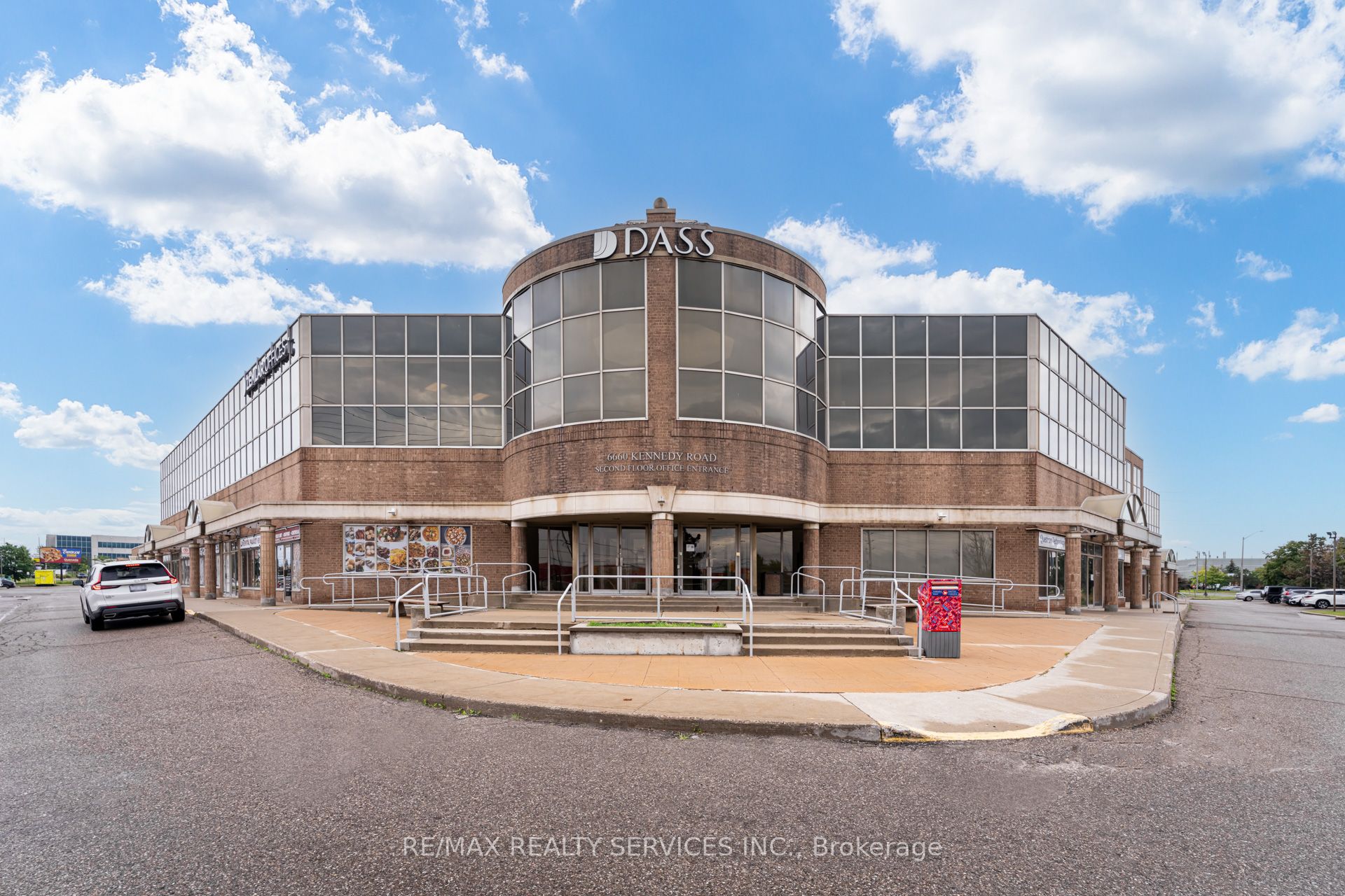 6660 Kennedy Rd Property Photo 1