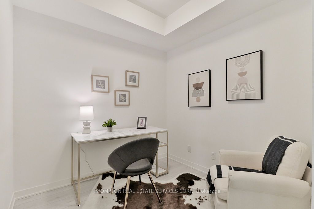 405 Dundas Street W 715 Property Photo 9