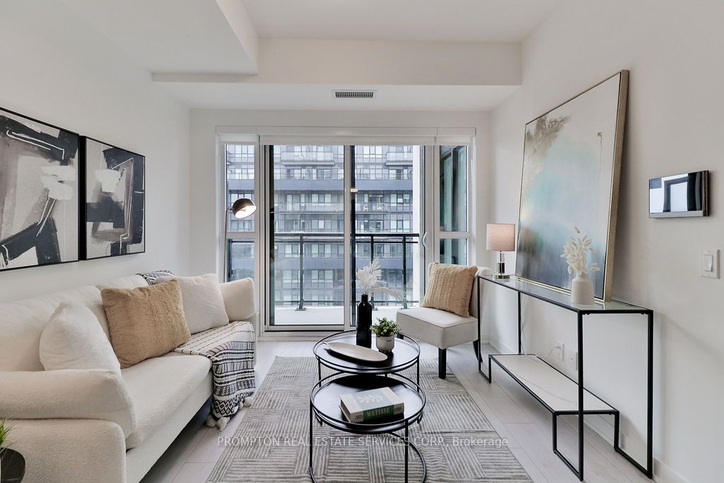 405 Dundas Street W 715 Property Photo 11