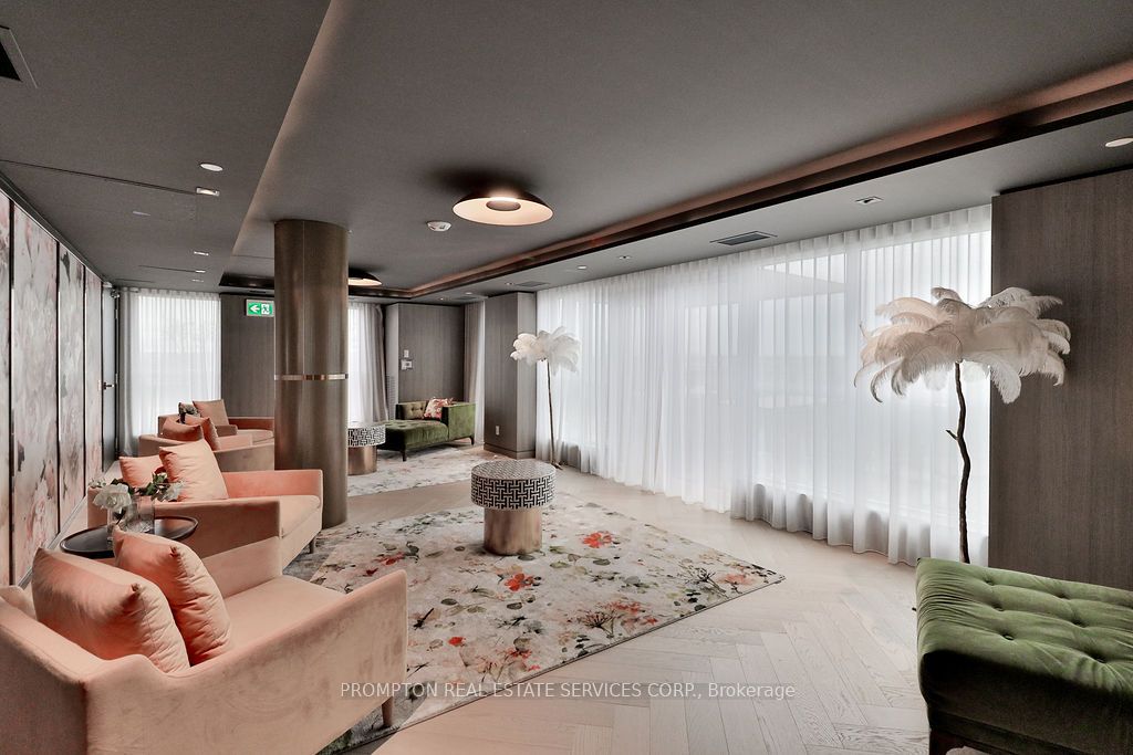 405 Dundas Street W 715 Property Photo 25