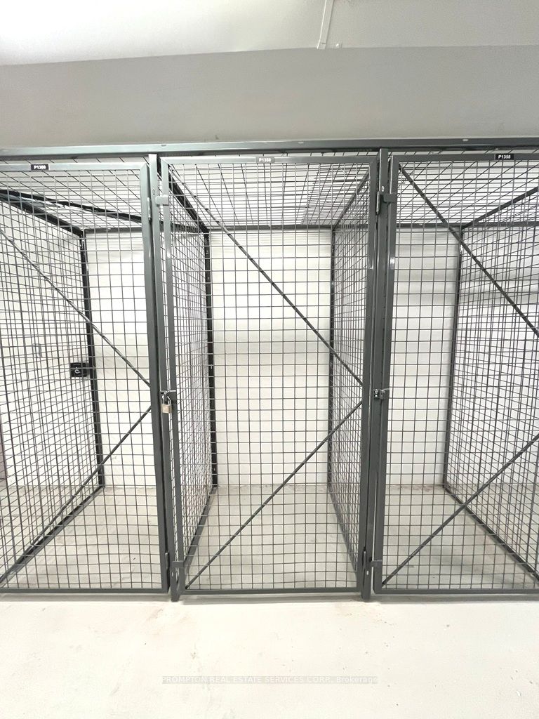 405 Dundas Street W 715 Property Photo 31