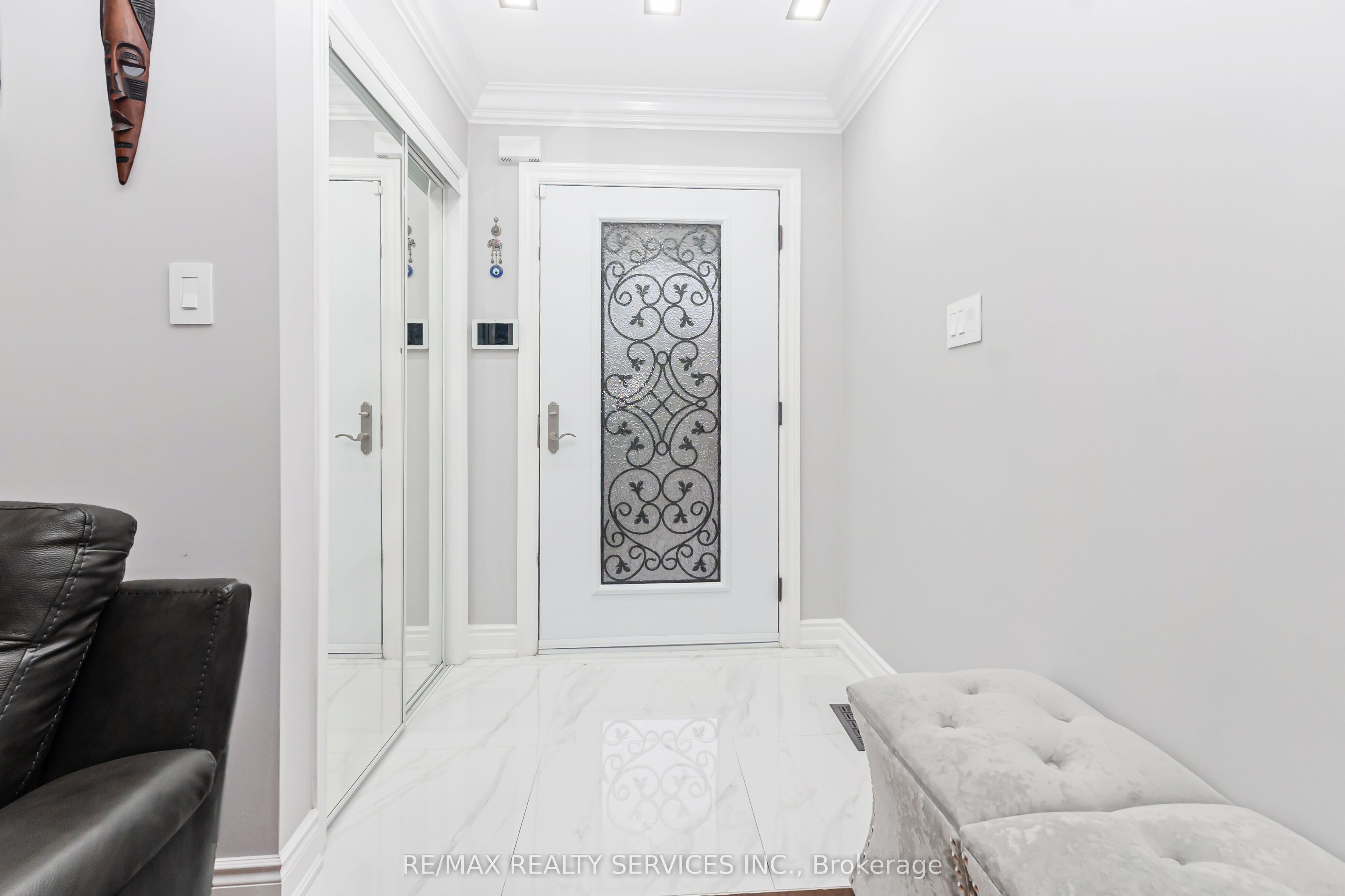 14 Redfinch Way Property Photo 3