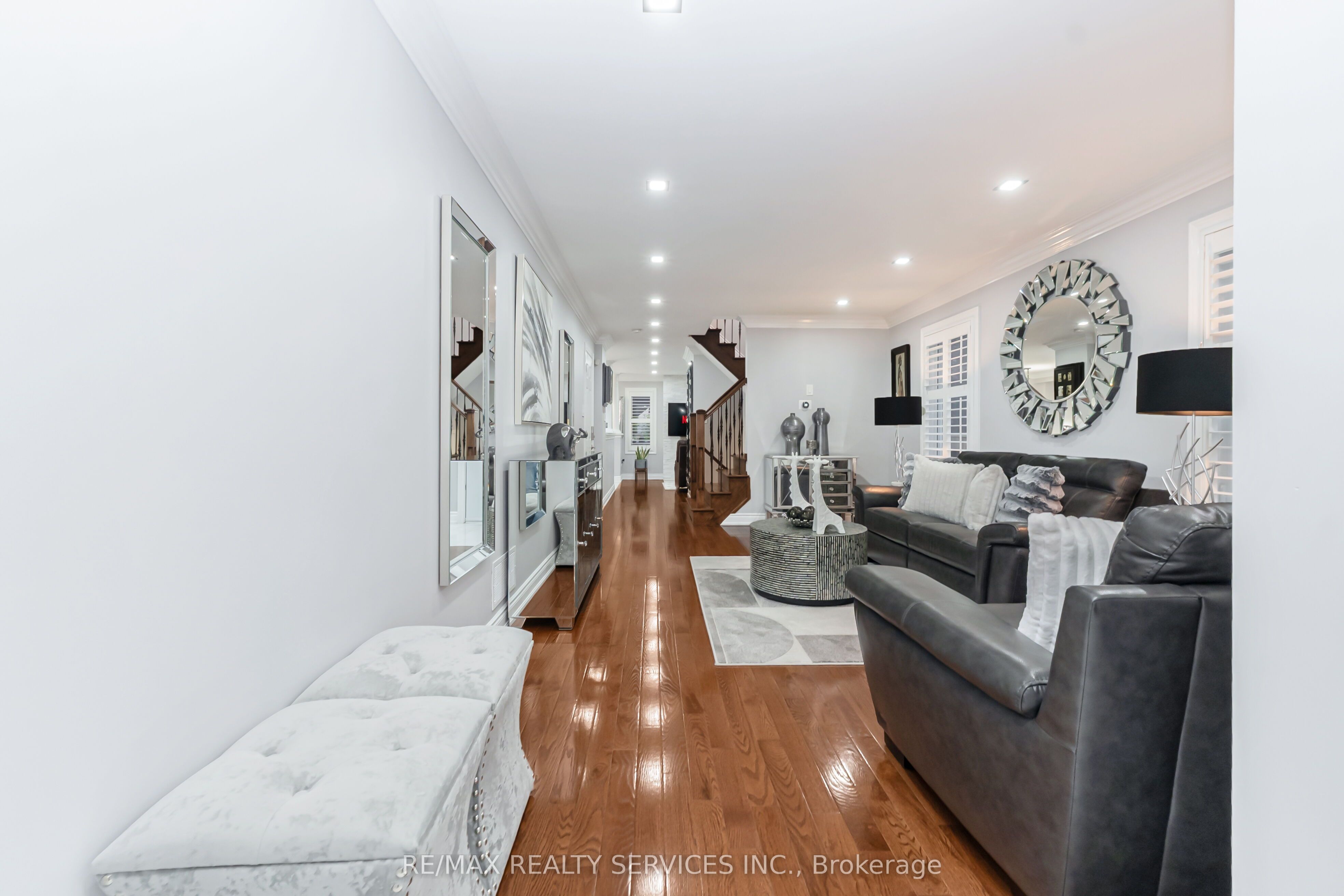 14 Redfinch Way Property Photo 7