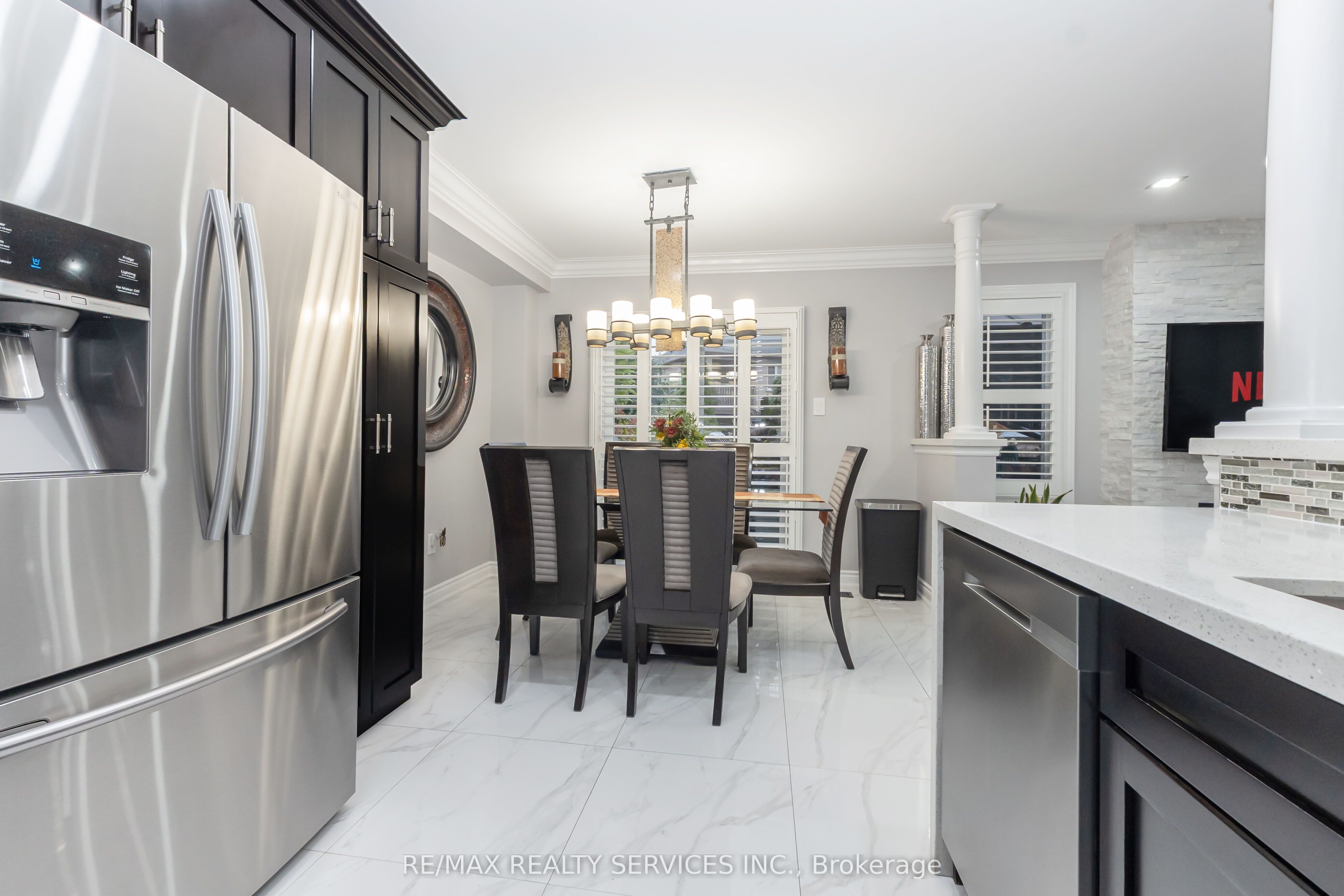 14 Redfinch Way Property Photo 17