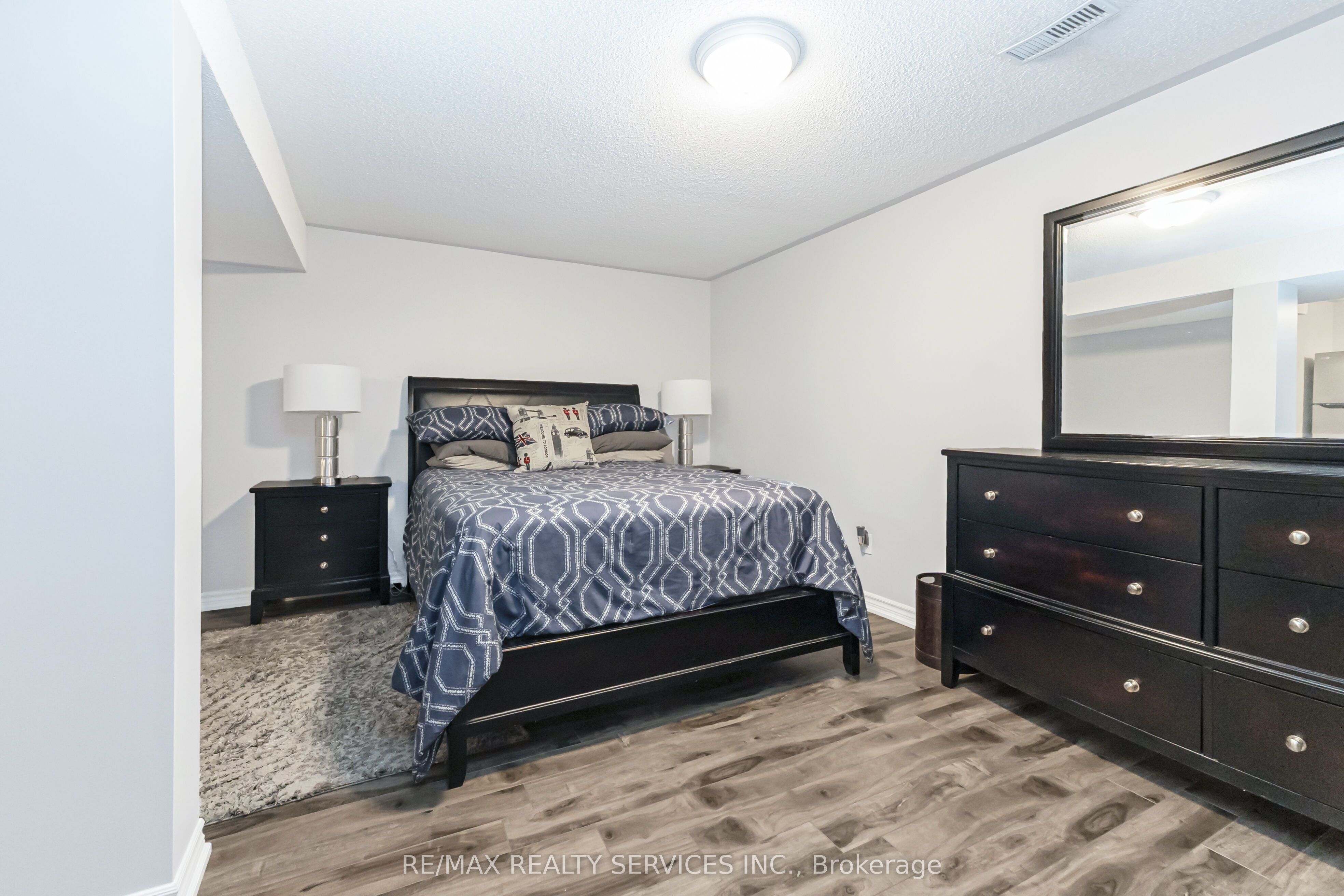 14 Redfinch Way Property Photo 36