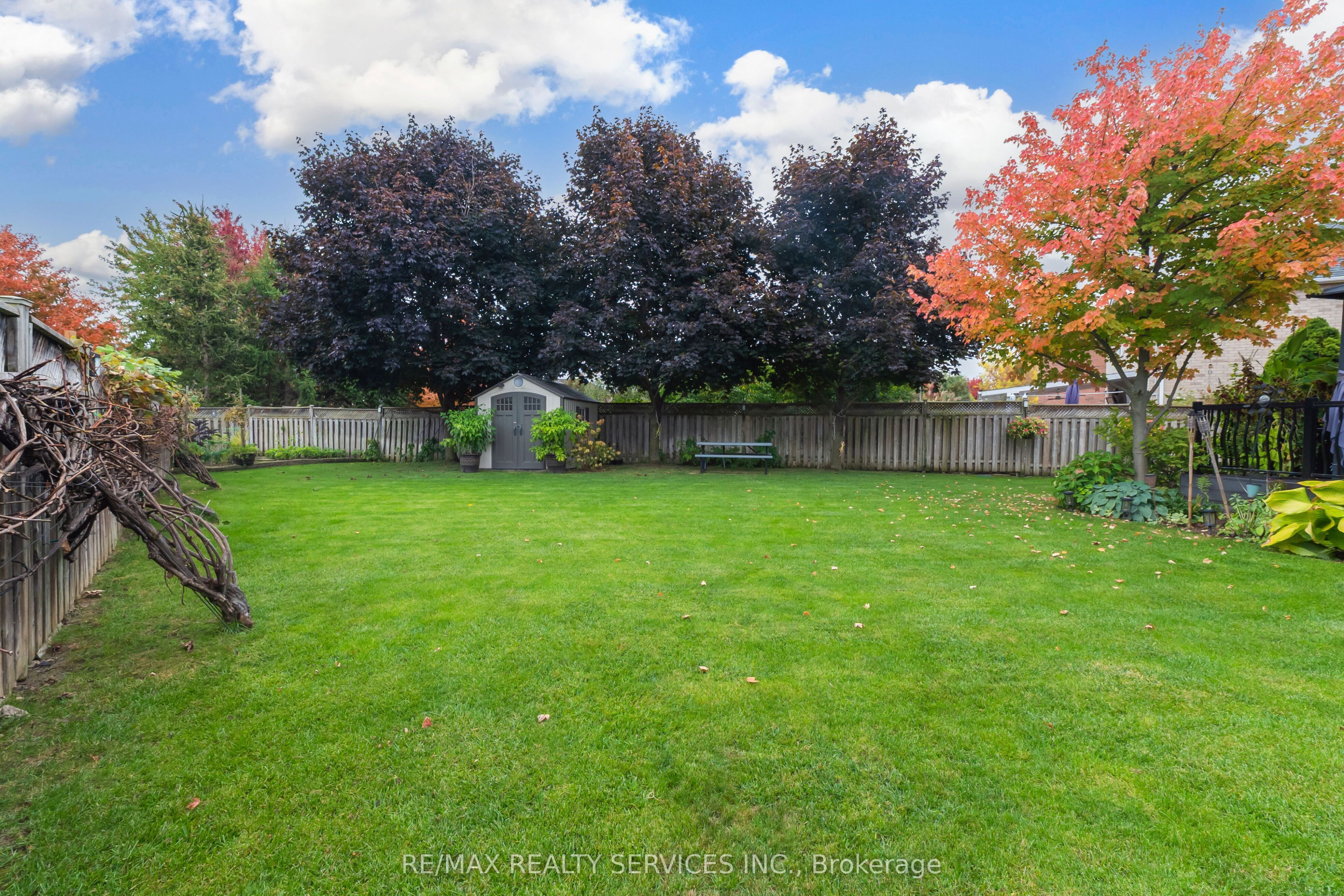 14 Redfinch Way Property Photo 41