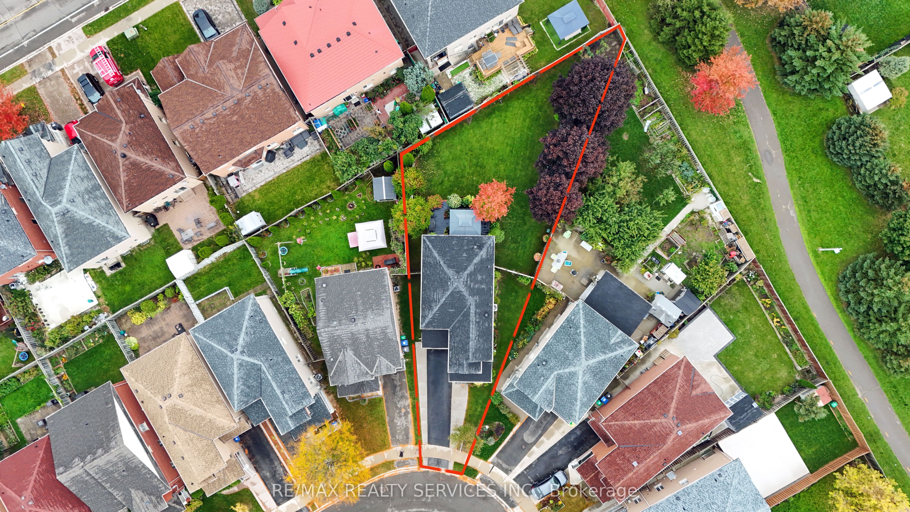 14 Redfinch Way Property Photo 45