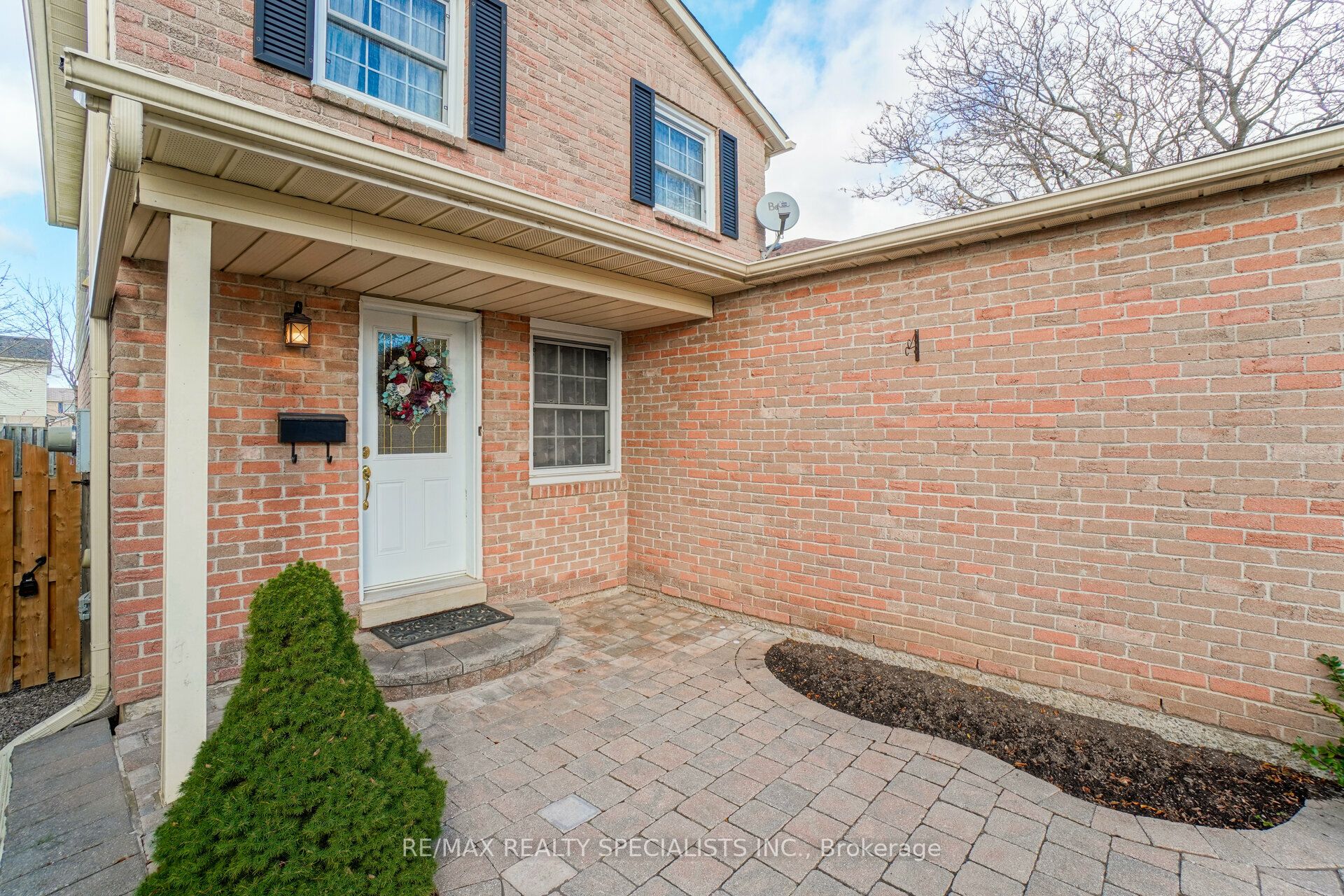 6272 Kindree Circle Property Photo 2