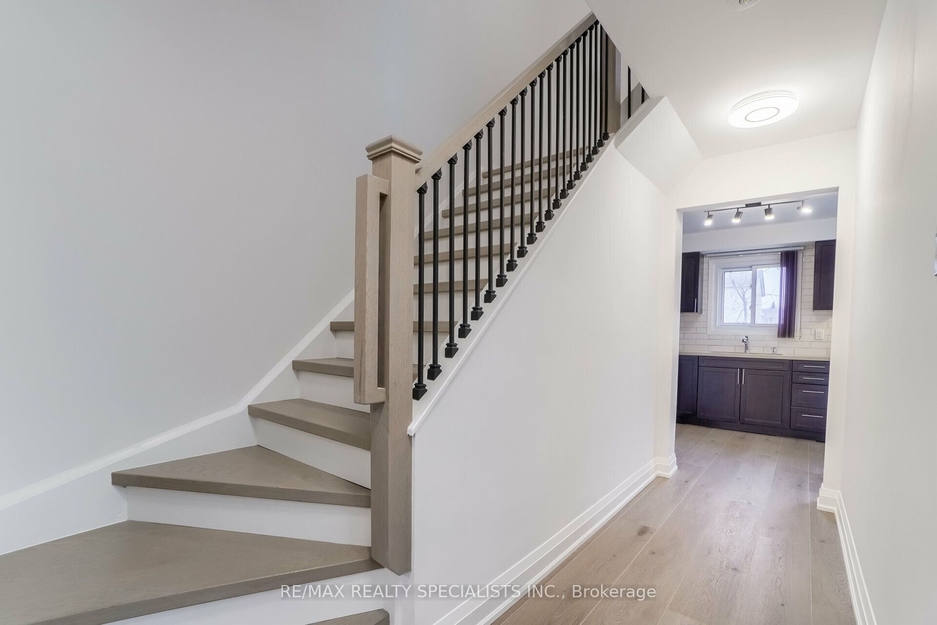 6272 Kindree Circle Property Photo 12