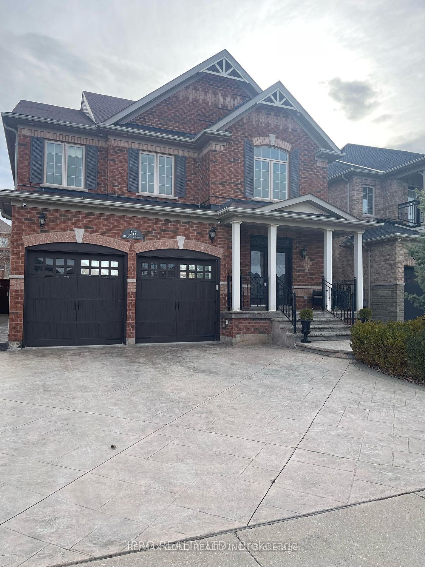 26 Maybeck Dr Property Photo 1