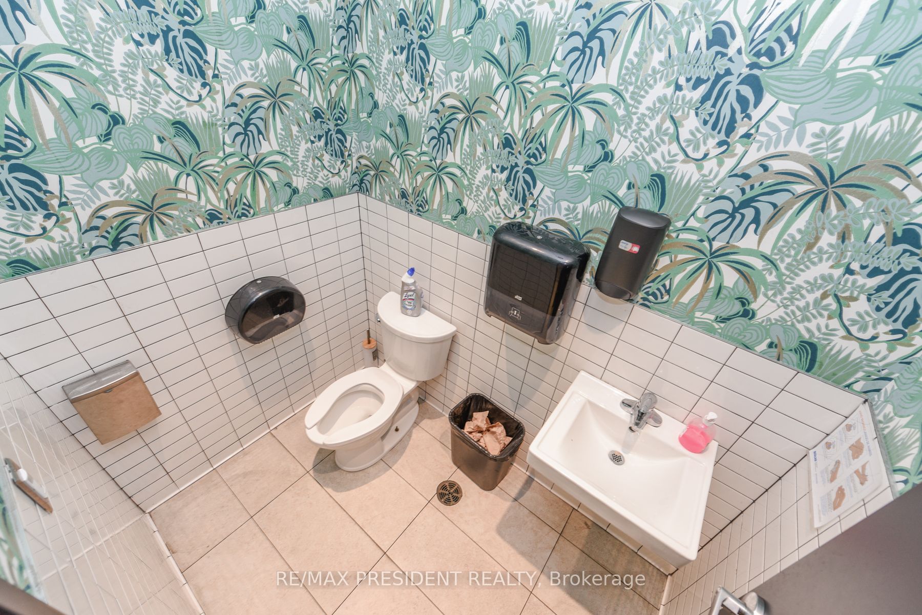 10048 Mclaughlin Road Property Photo 14