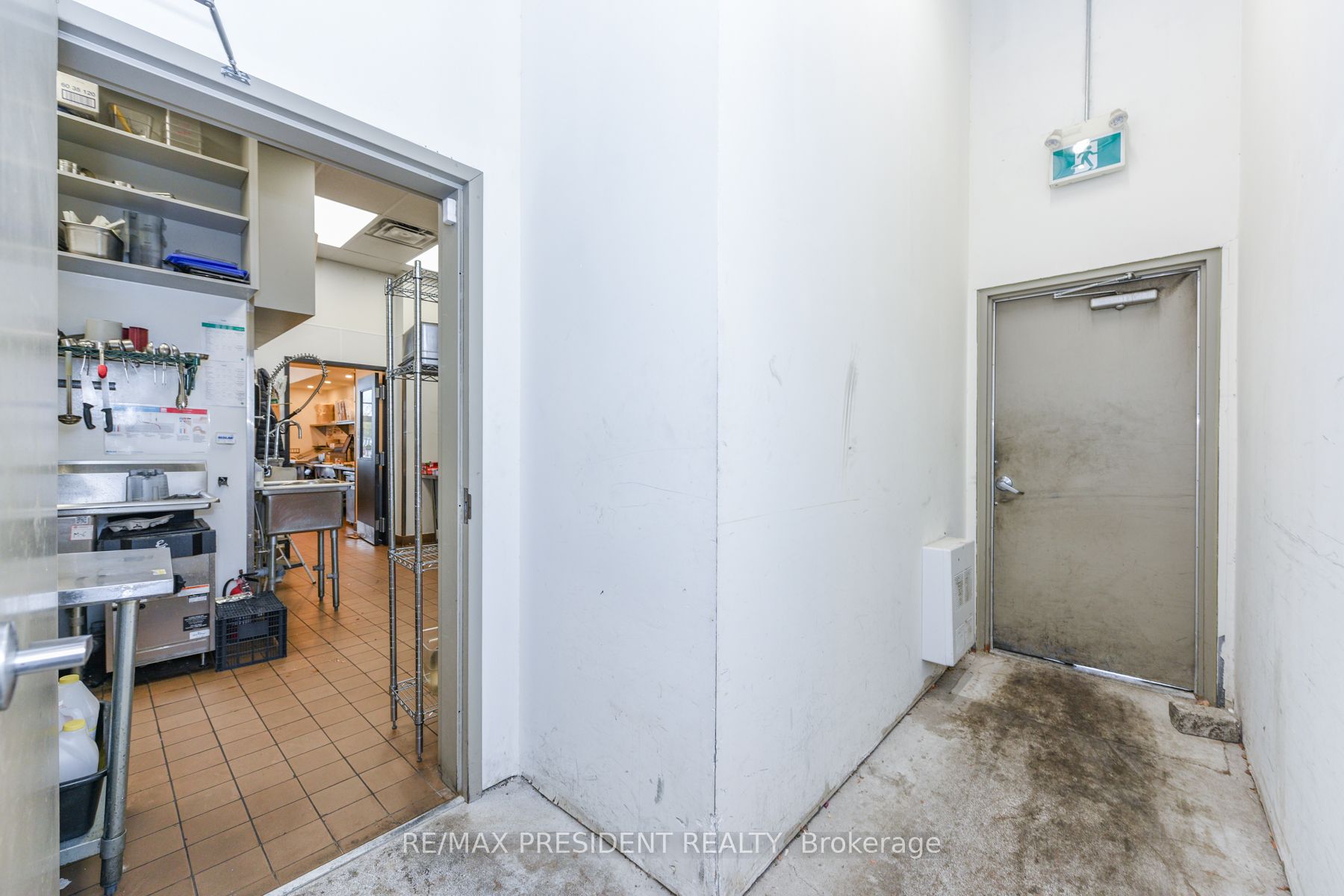 10048 Mclaughlin Road Property Photo 39