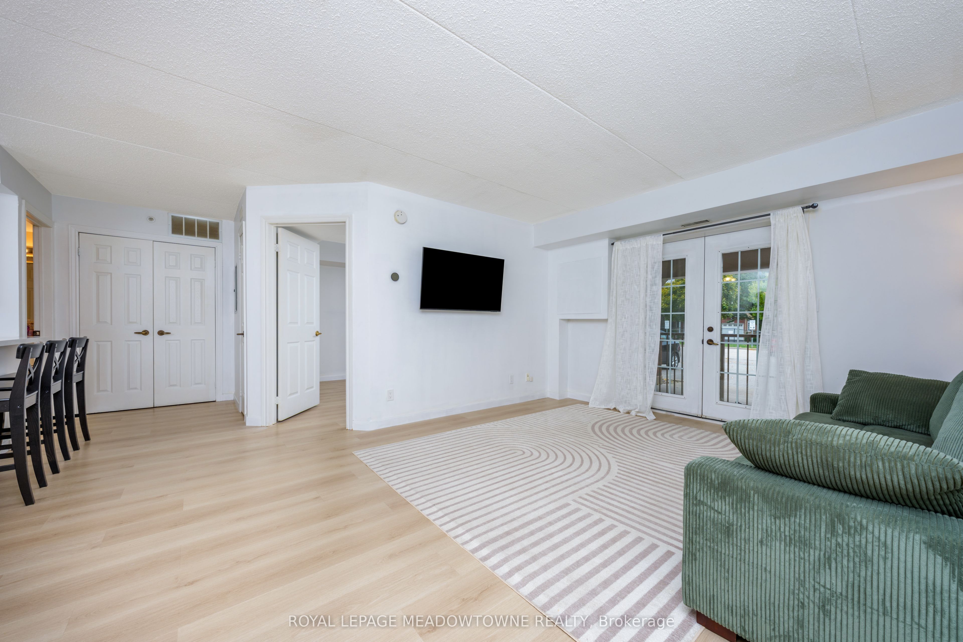 4025 Kilmer Drive 108 Property Photo 6