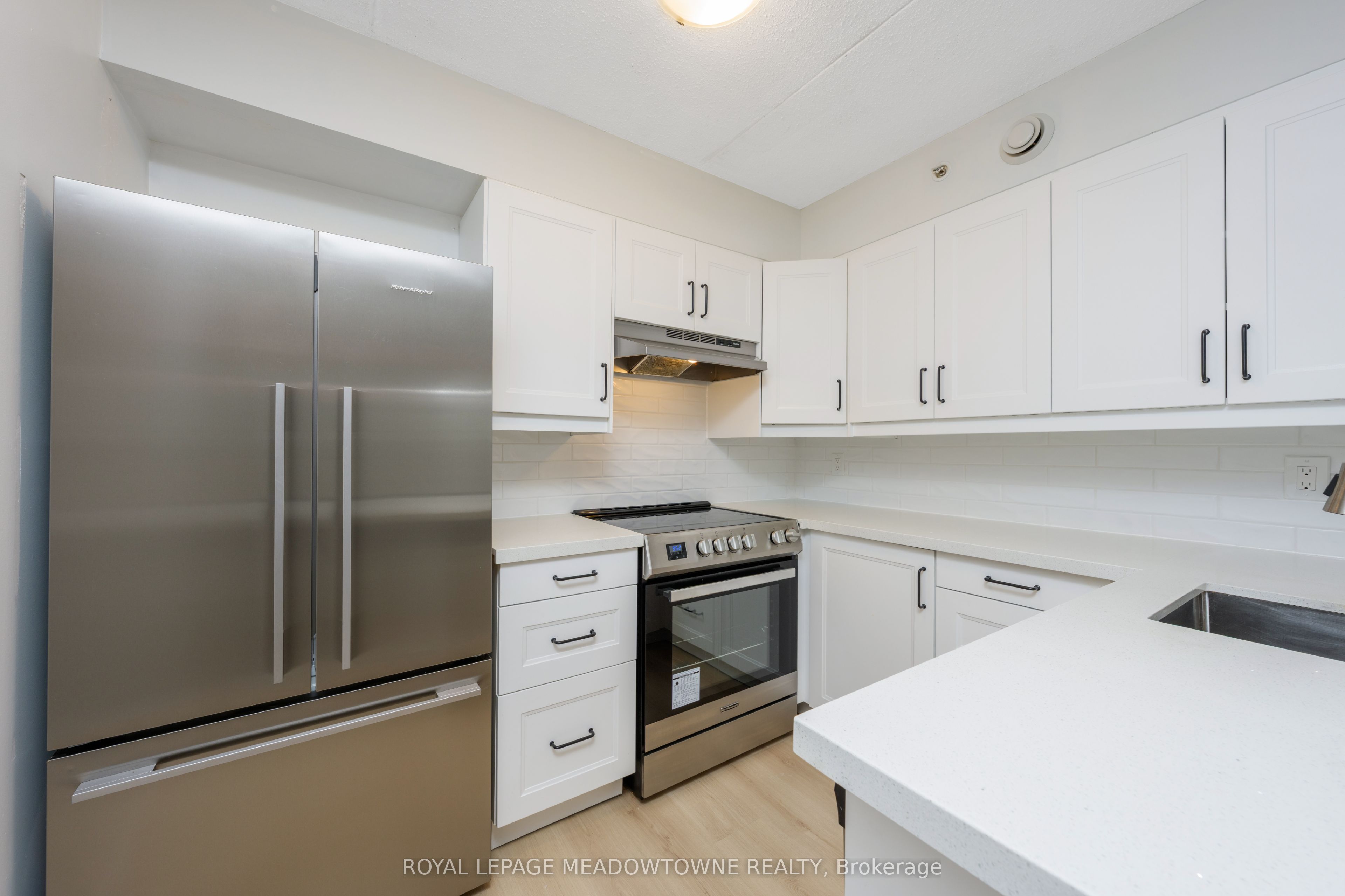 4025 Kilmer Drive 108 Property Photo 14