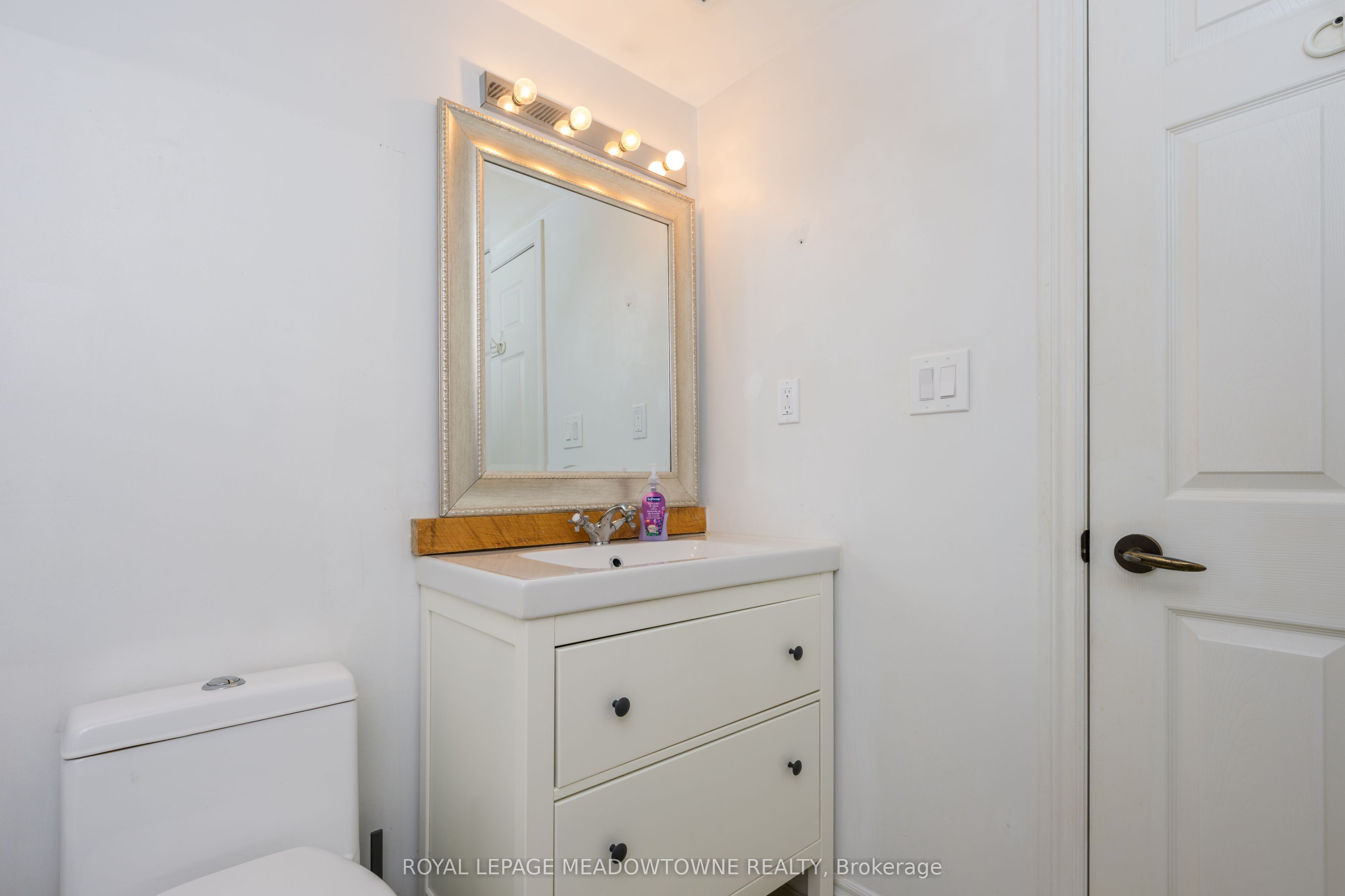 4025 Kilmer Drive 108 Property Photo 22