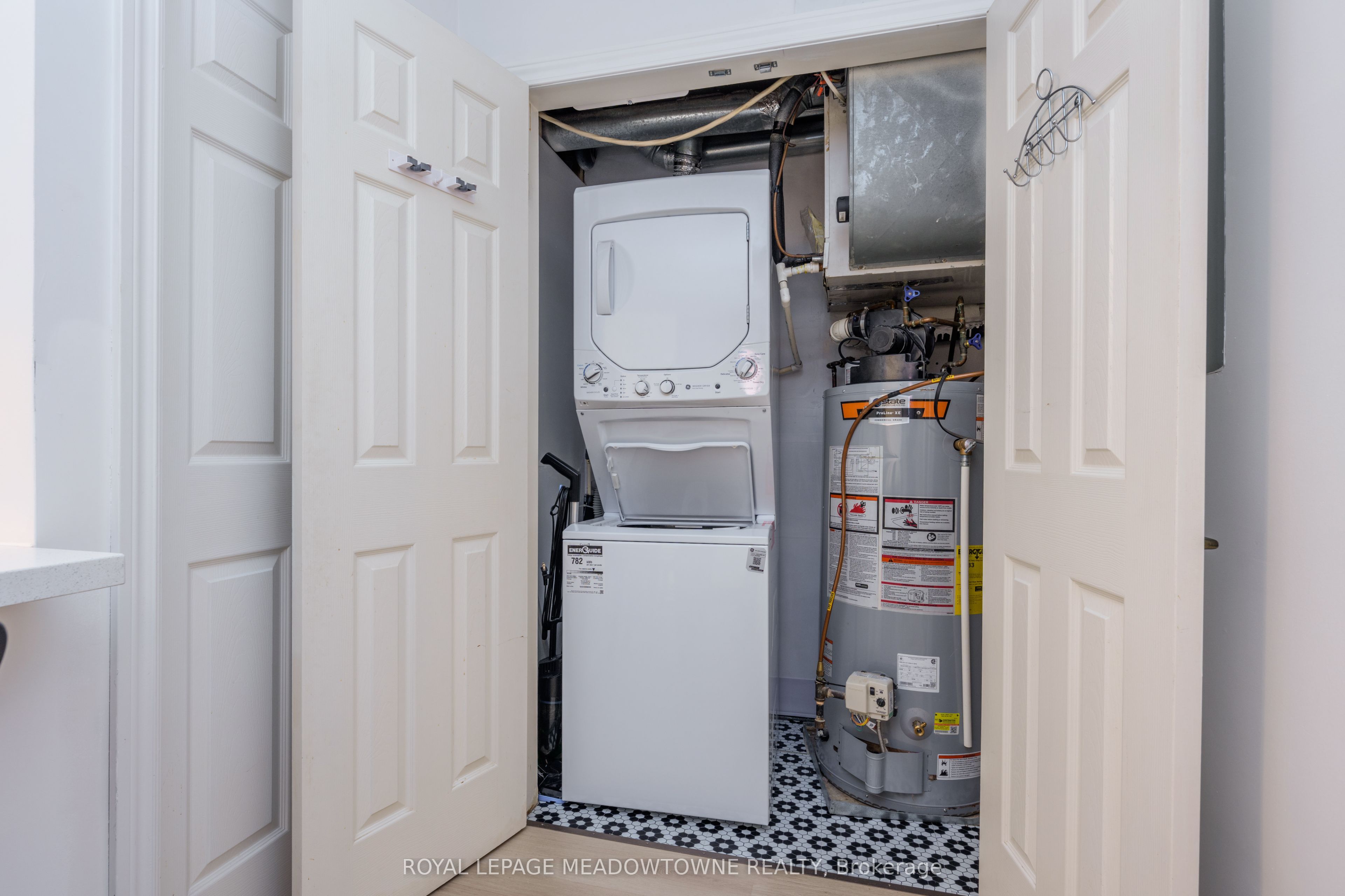 4025 Kilmer Drive 108 Property Photo 24