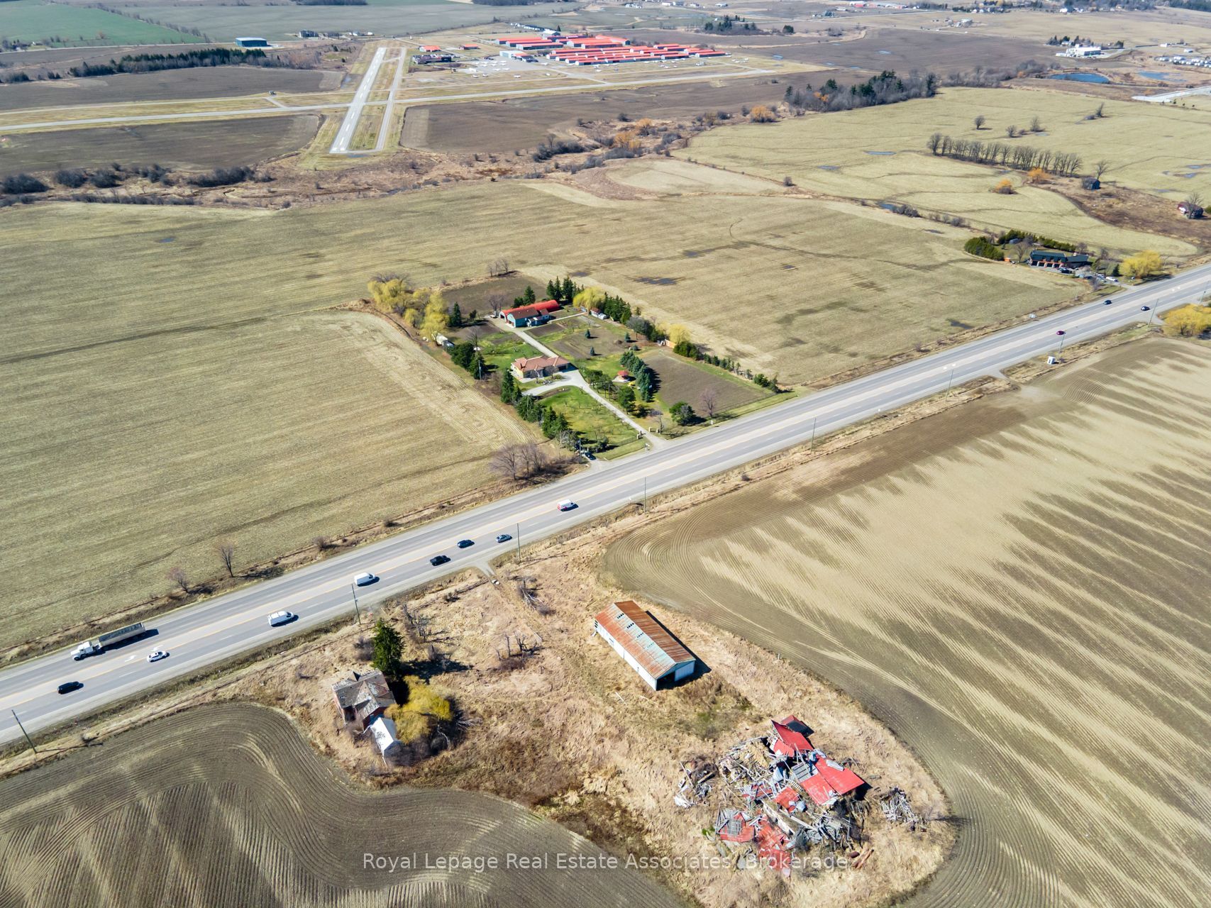 13478 Hurontario St Property Photo 16