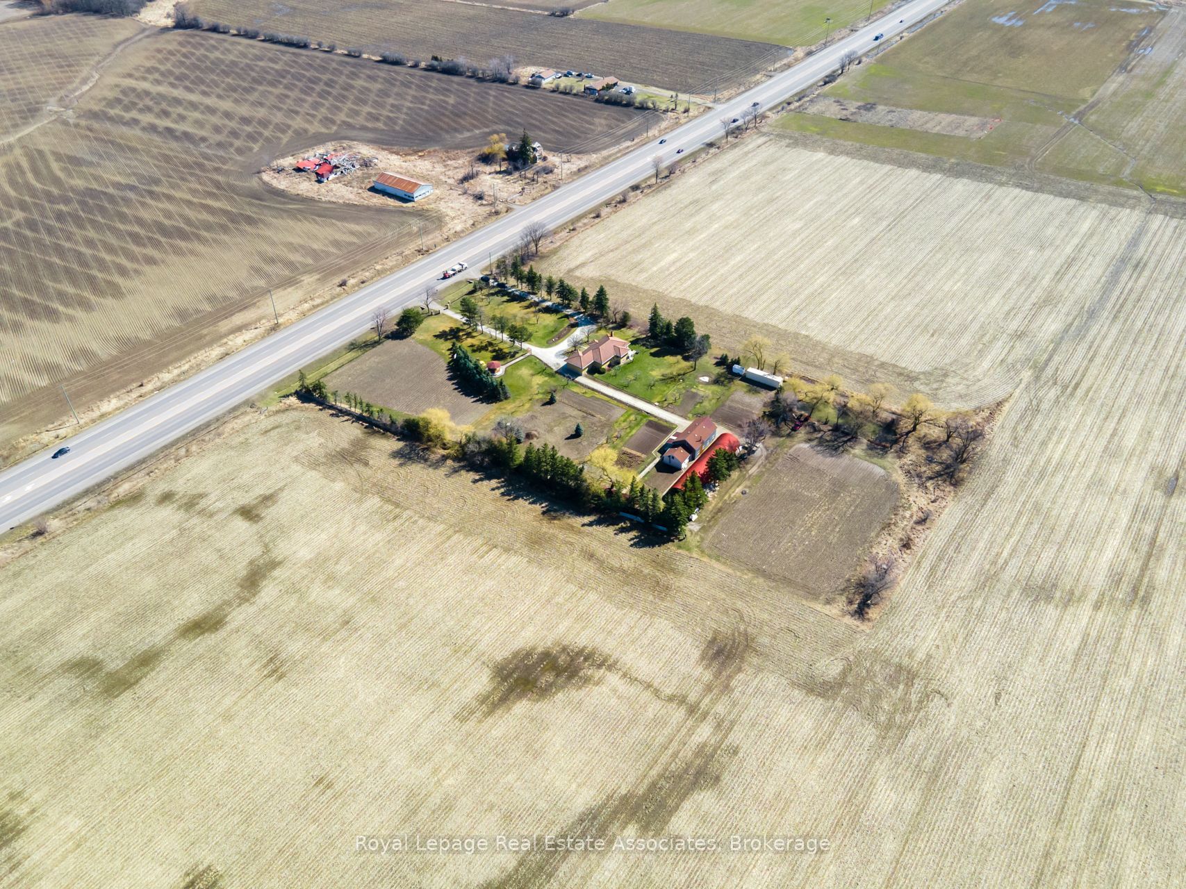 13478 Hurontario St Property Photo 22