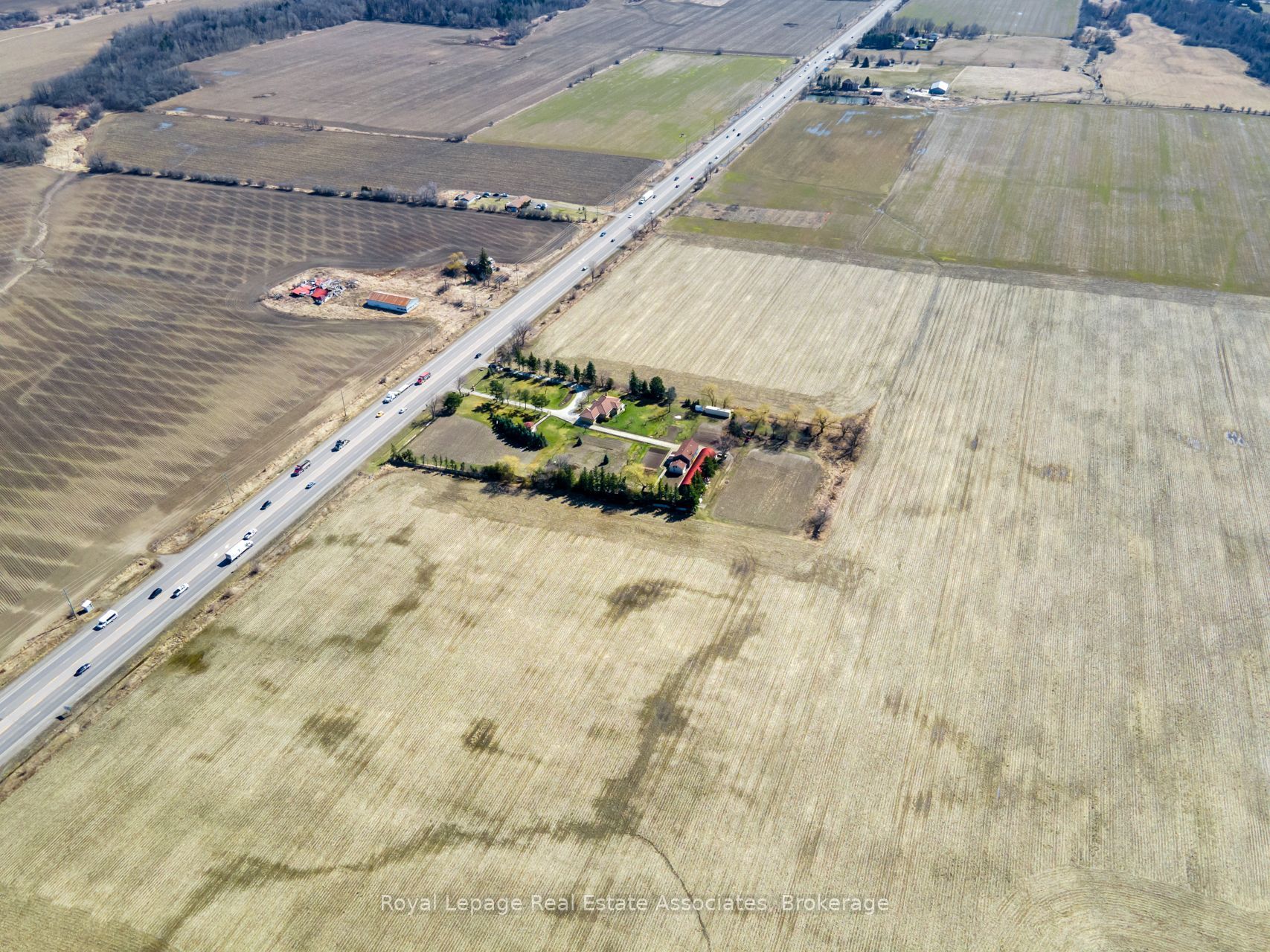 13478 Hurontario St Property Photo 26