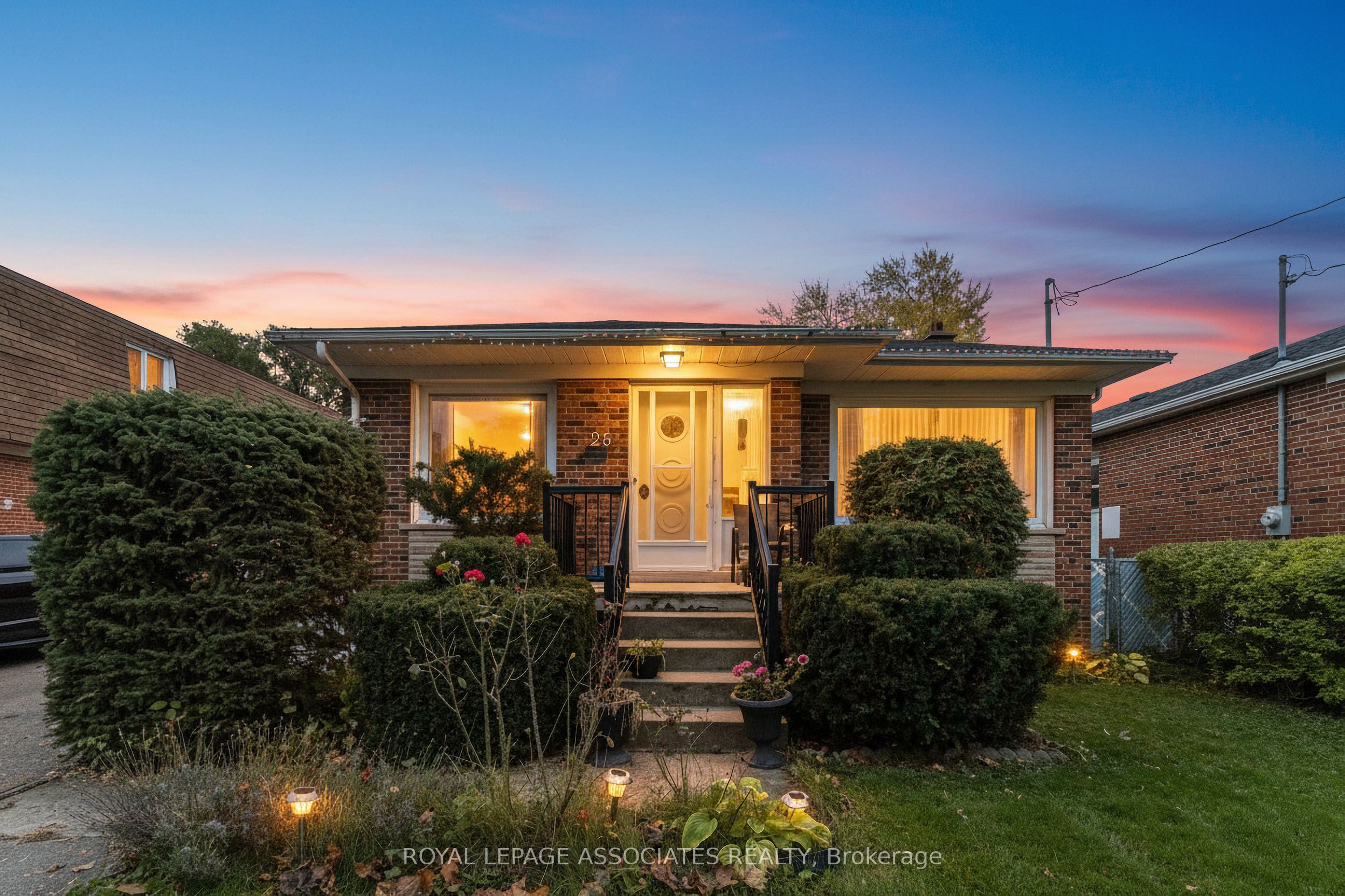 28 Waterbeach Crescent Property Photo 1