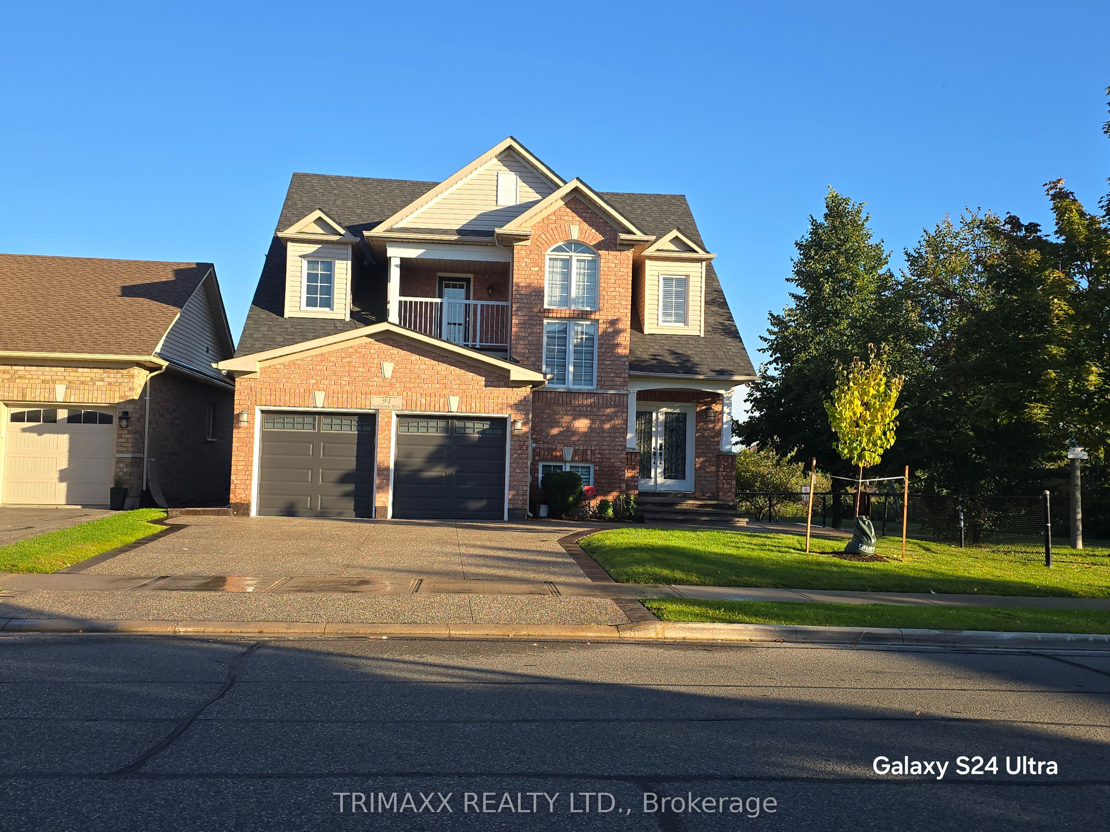 91 Earlsbridge Blvd Property Photo 1