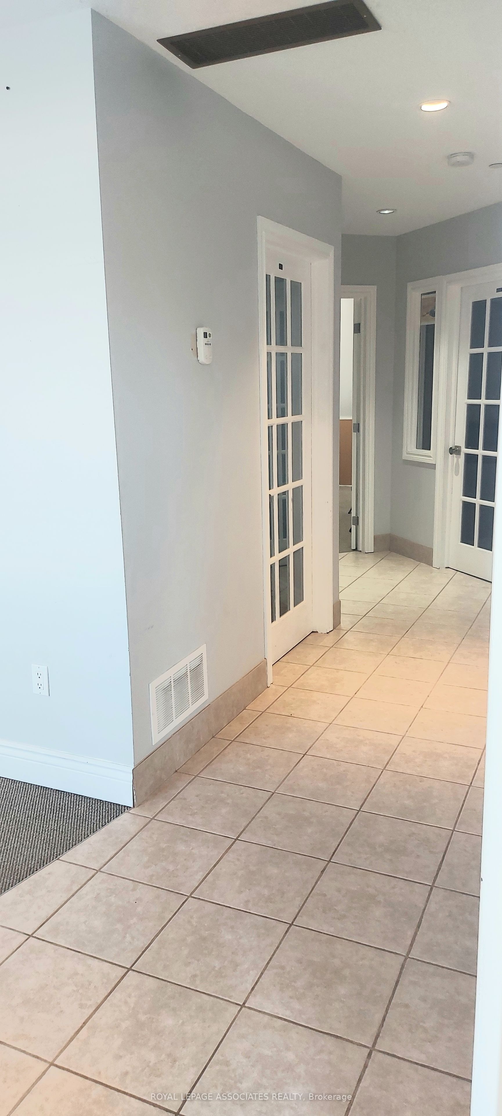 48 Centennial Road 7 Property Photo 3