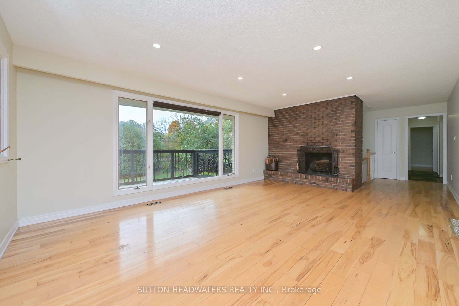 5 Cedar Drive Property Photo 7