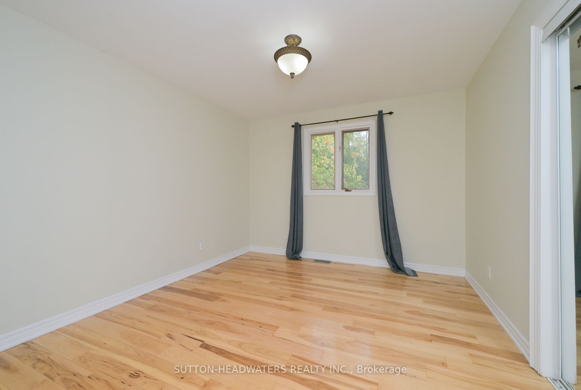 5 Cedar Drive Property Photo 17