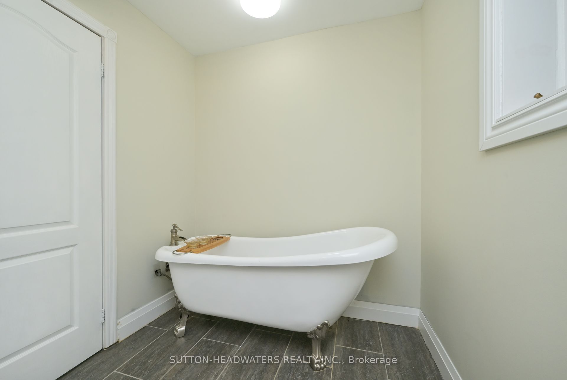 5 Cedar Drive Property Photo 21