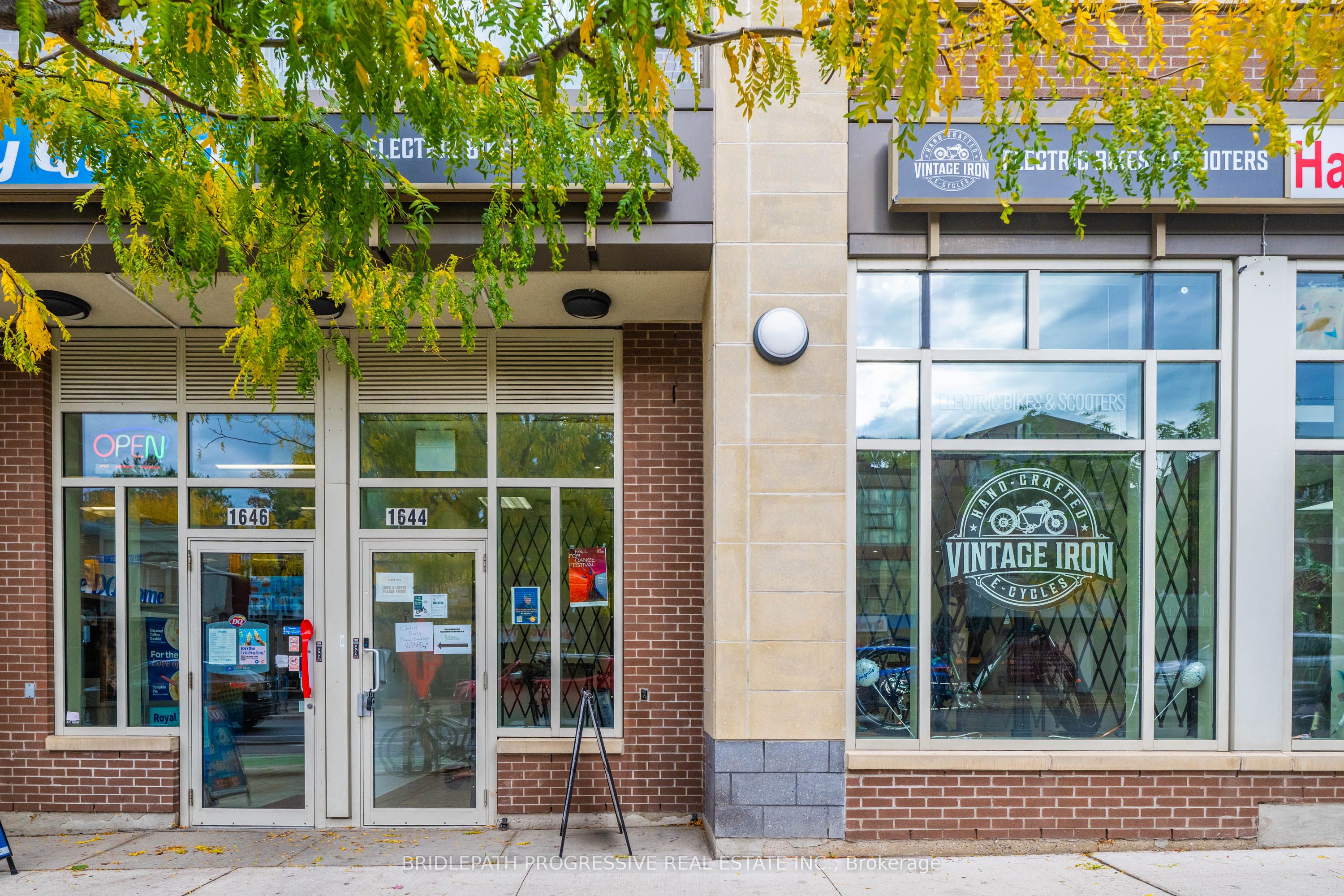 1644 Bloor Street W 3 Property Photo 3