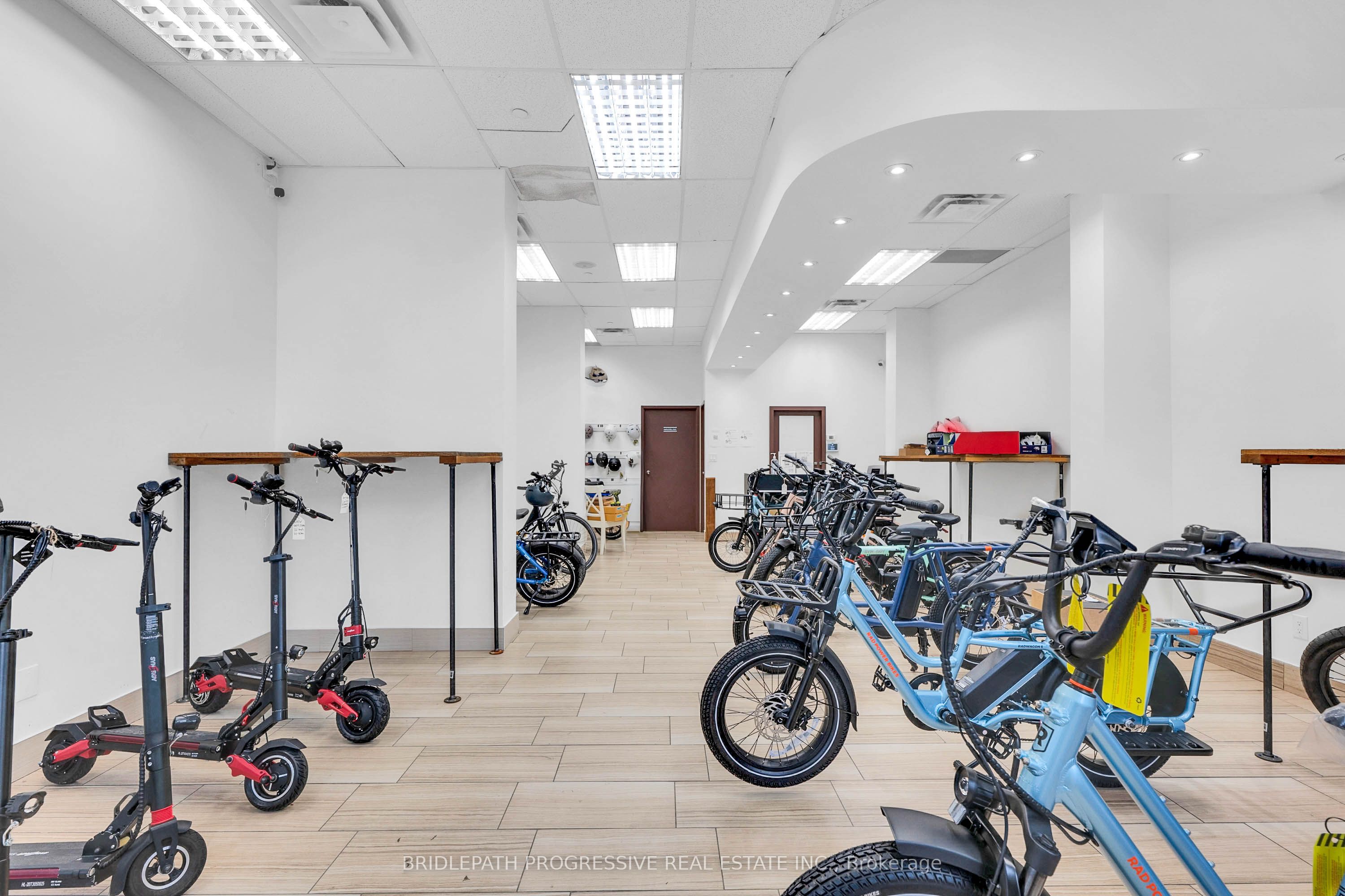 1644 Bloor Street W 3 Property Photo 6