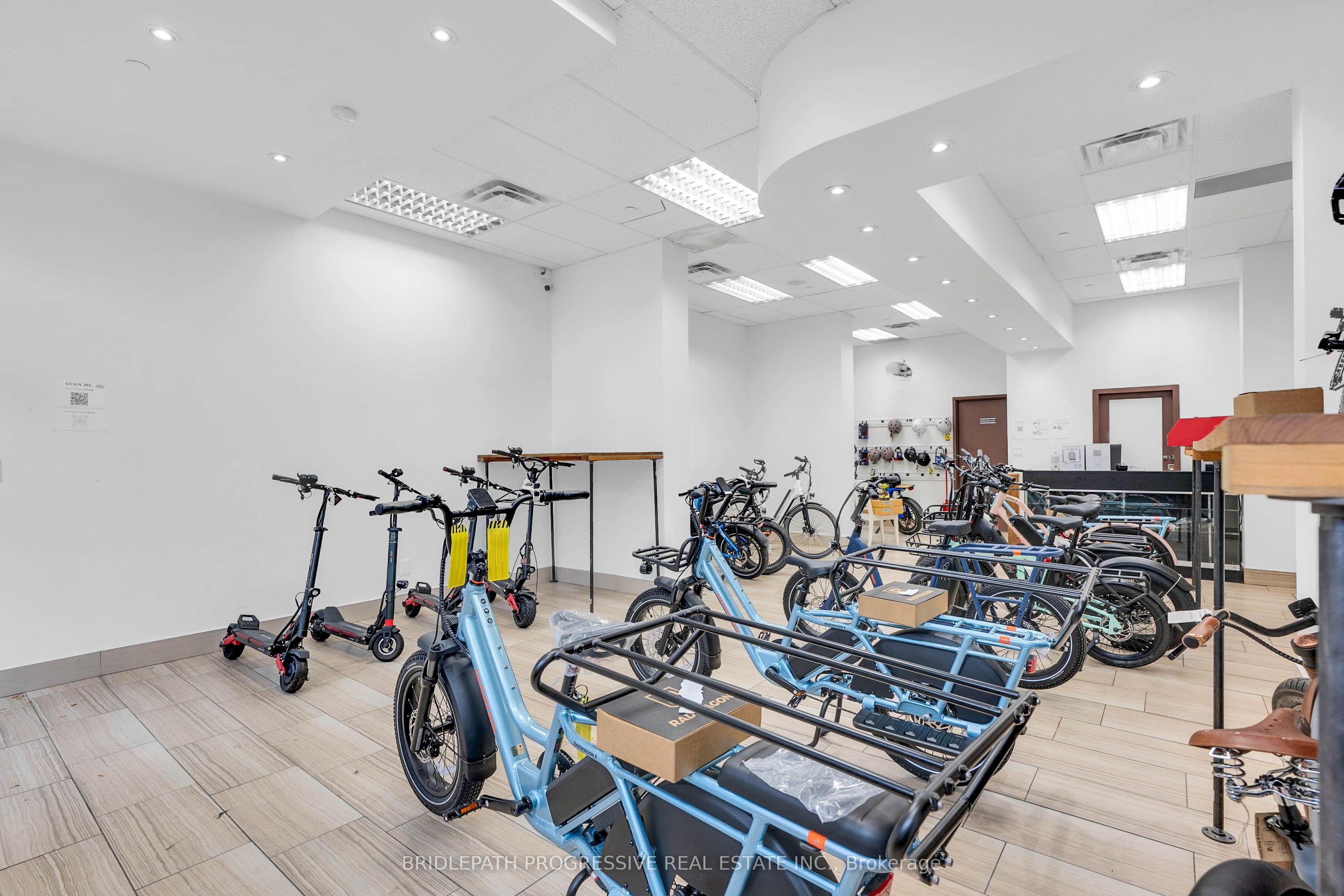 1644 Bloor Street W 3 Property Photo 7