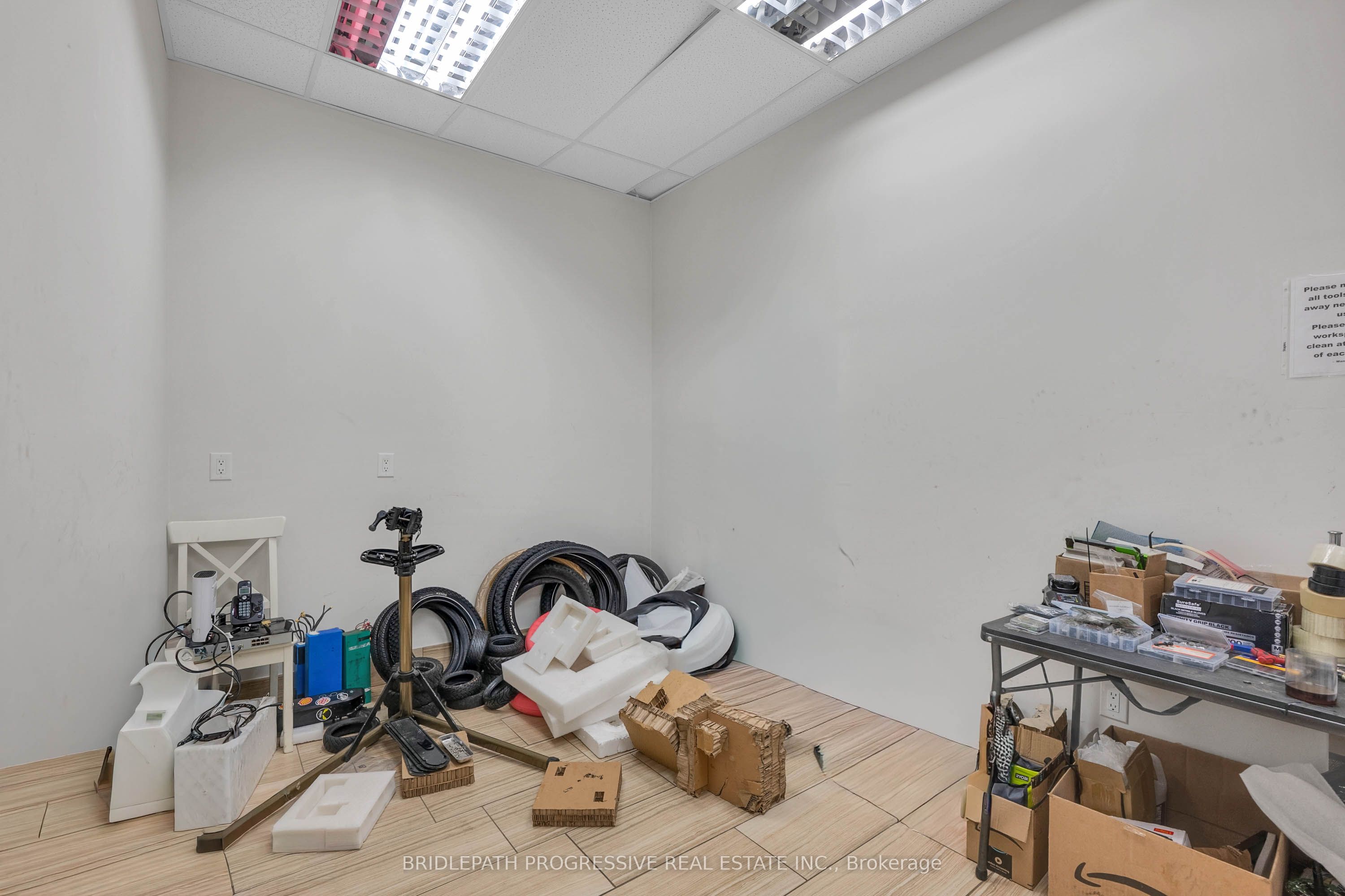 1644 Bloor Street W 3 Property Photo 15