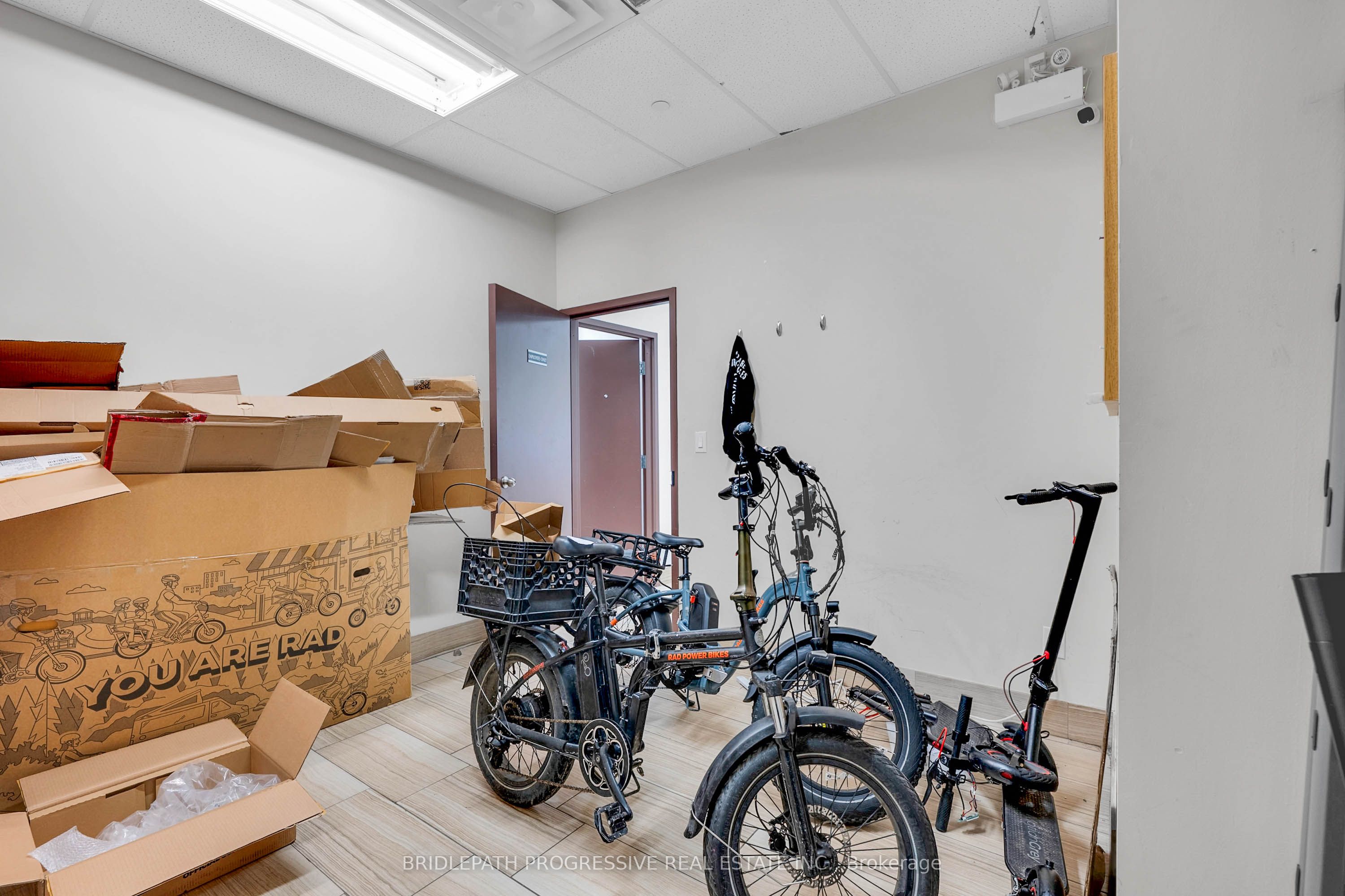 1644 Bloor Street W 3 Property Photo 18