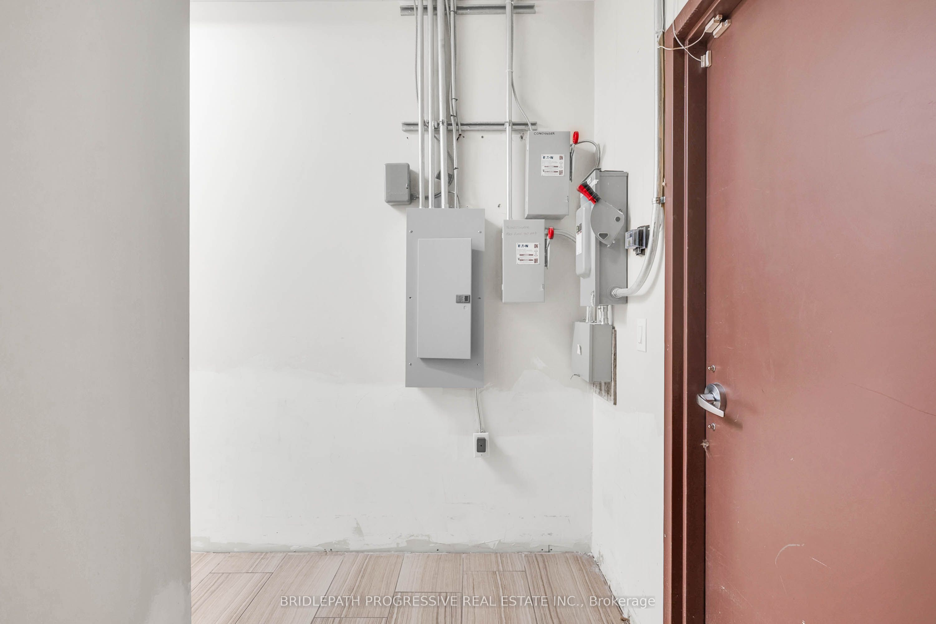 1644 Bloor Street W 3 Property Photo 23