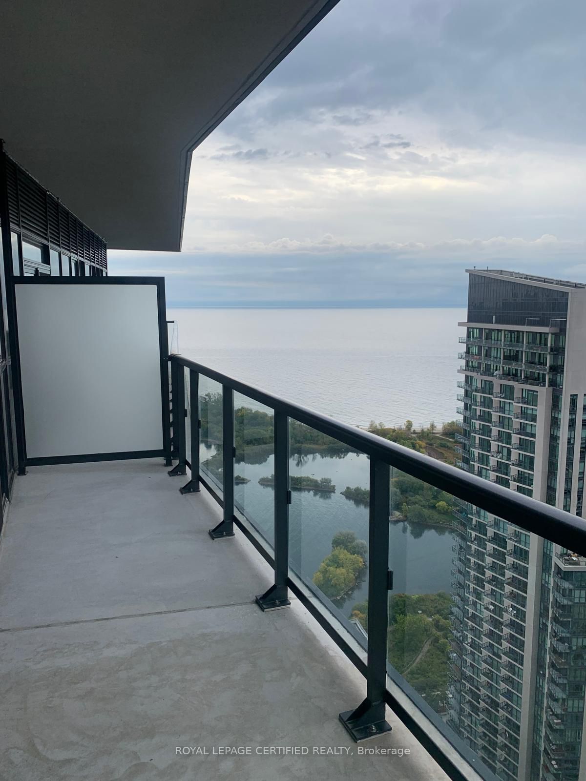 38 Annie Craig Drive 4206 Property Photo 9