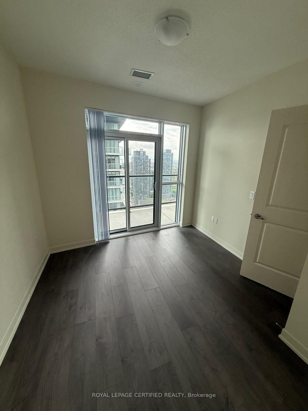 38 Annie Craig Drive 4206 Property Photo 10