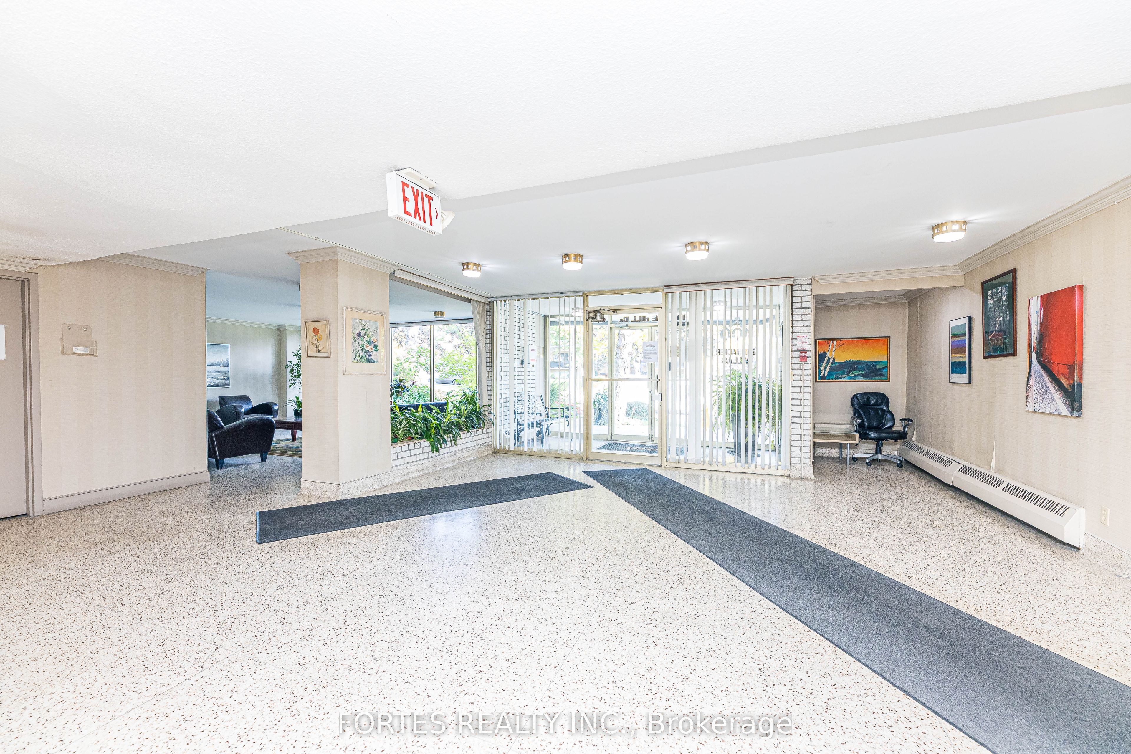 100 Coe Hill Drive 102 Property Photo 3