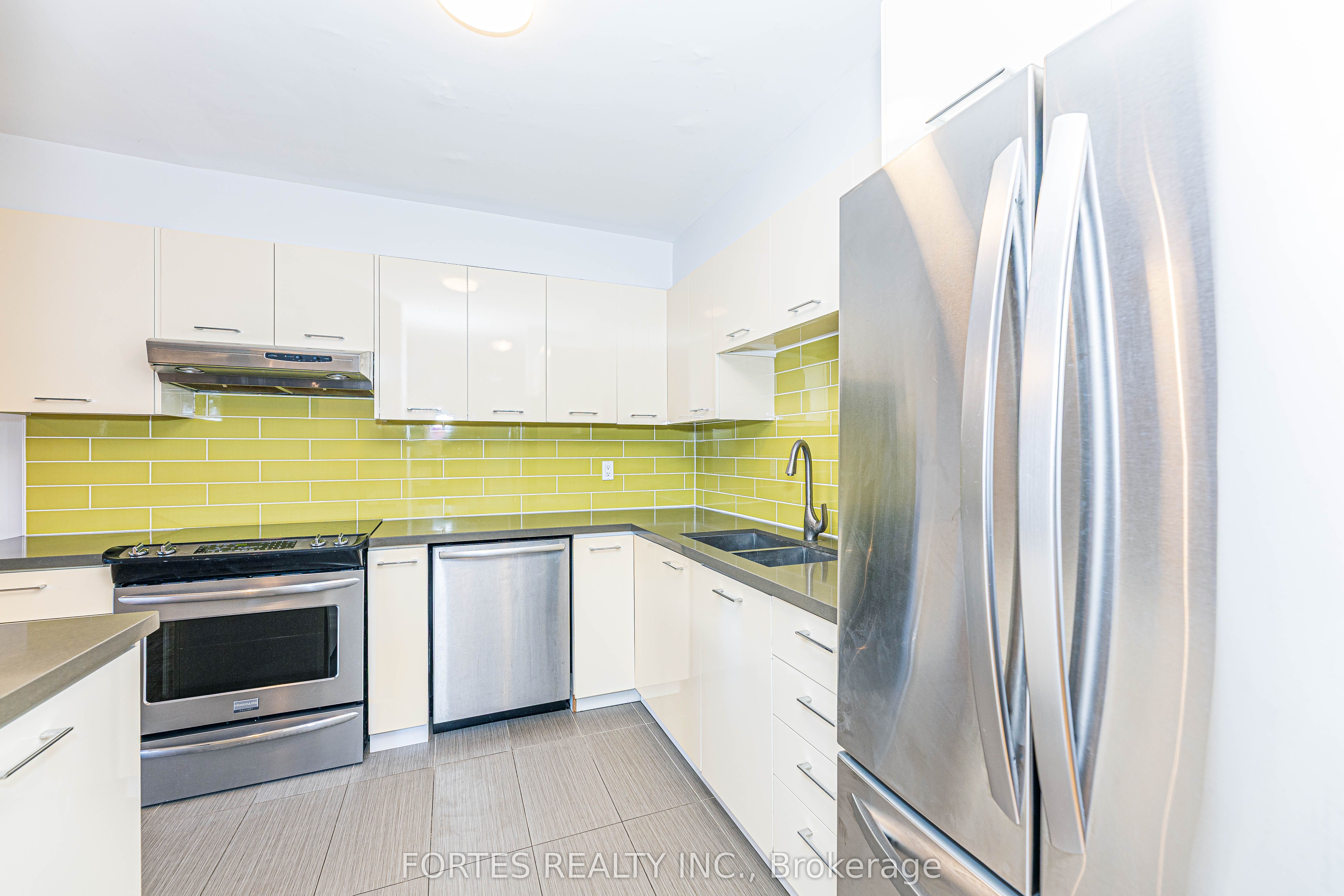 100 Coe Hill Drive 102 Property Photo 11