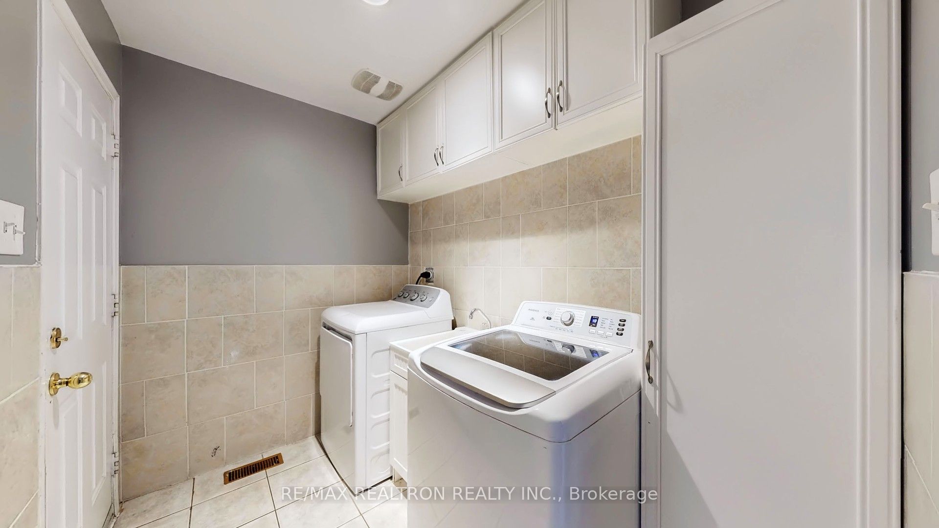 147 Porchlight Road Property Photo 18