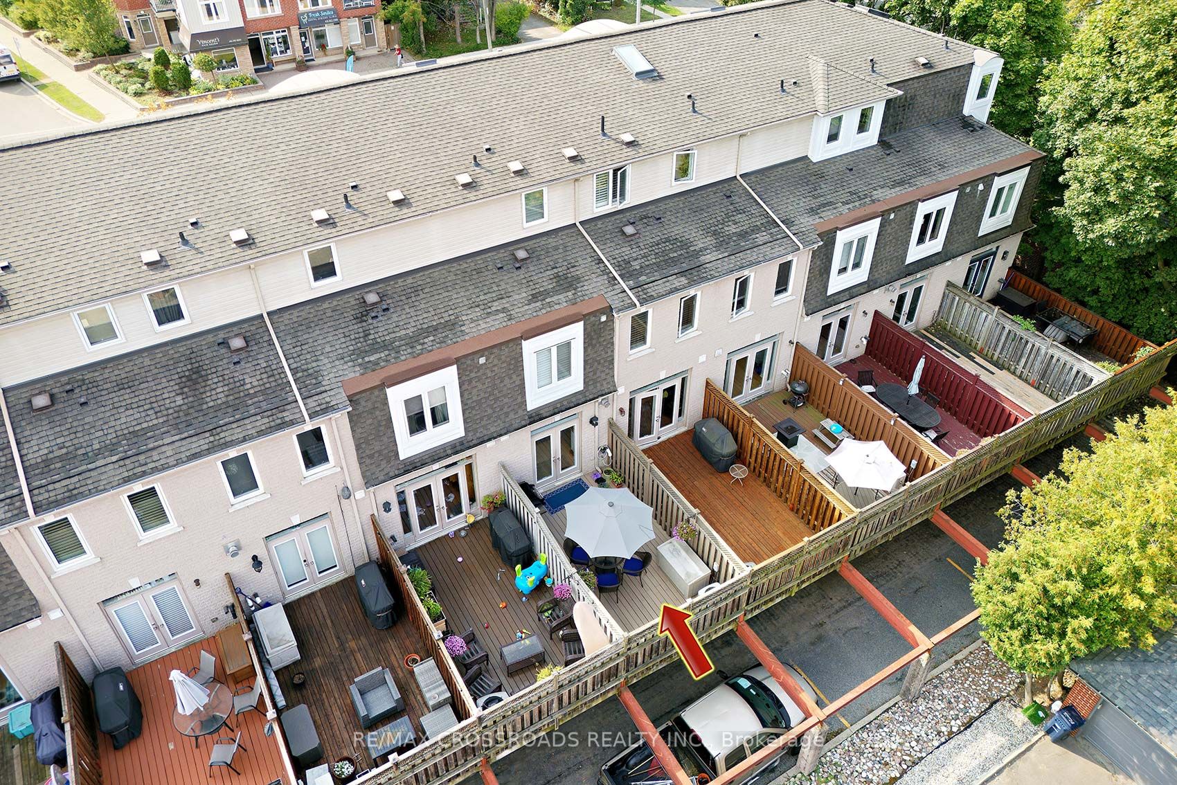 3890 Bloor Street W 6 Property Photo 16